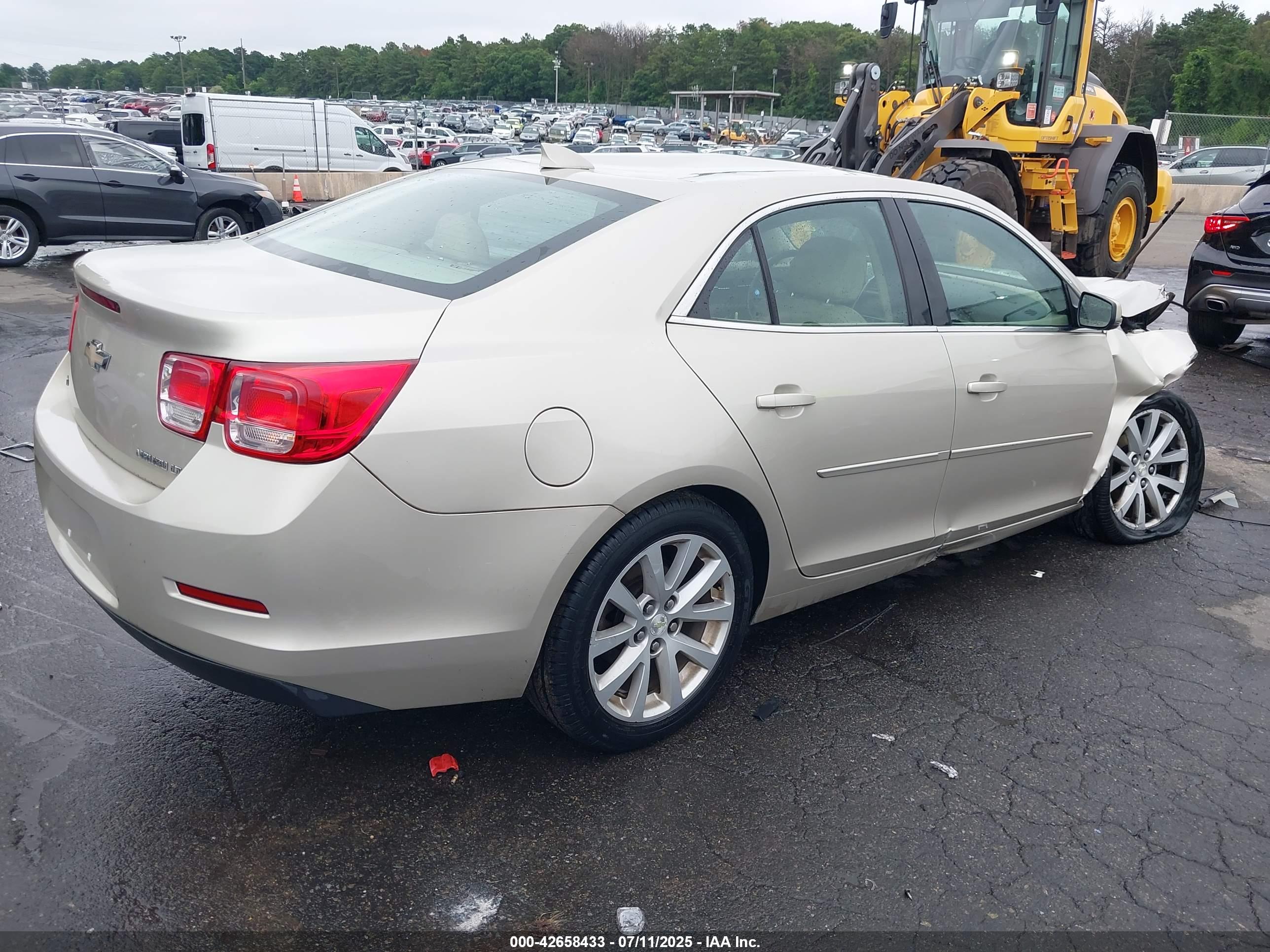 CHEVROLET MALIBU image 4