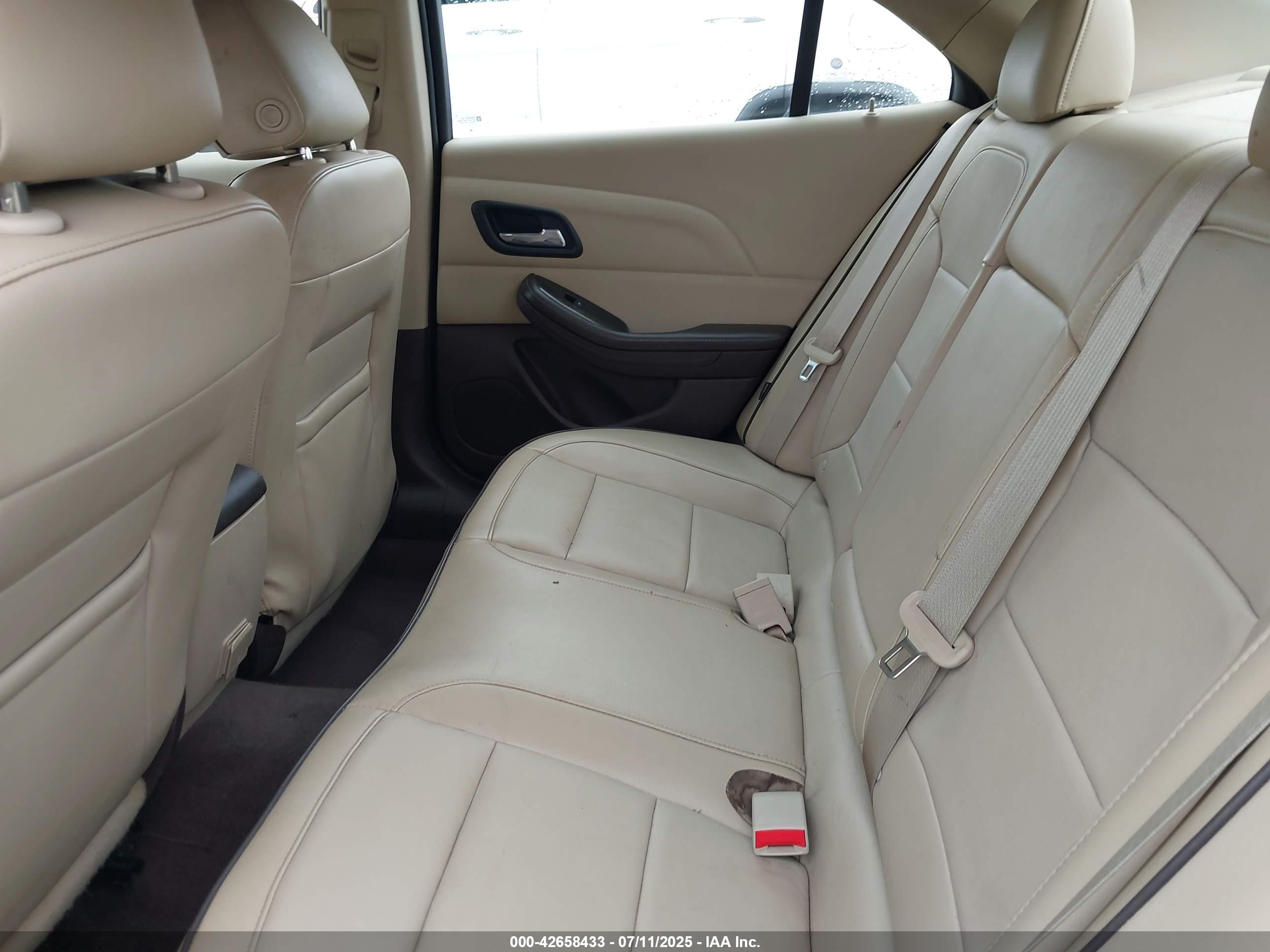 CHEVROLET MALIBU image 8