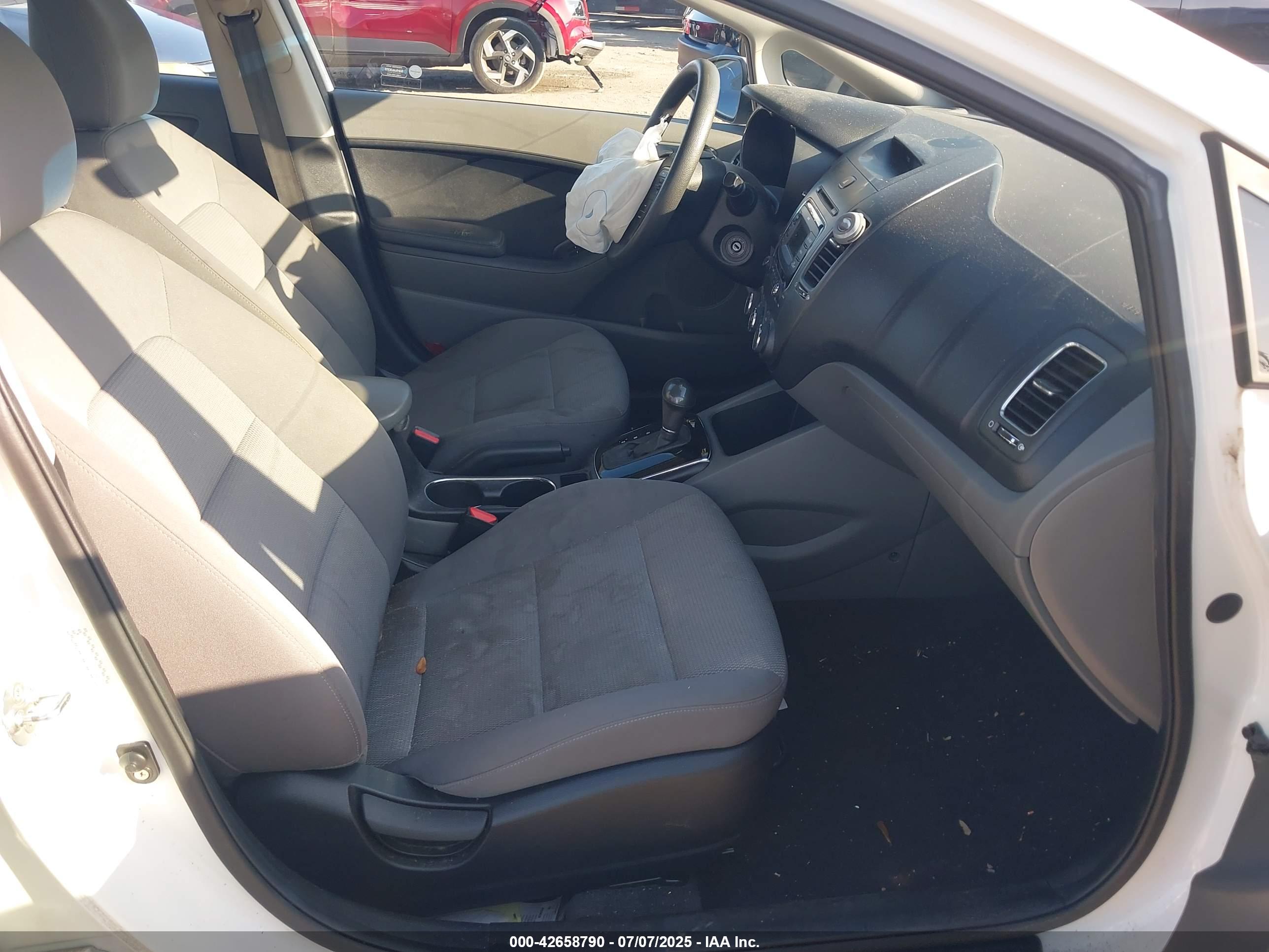 KIA FORTE image 5