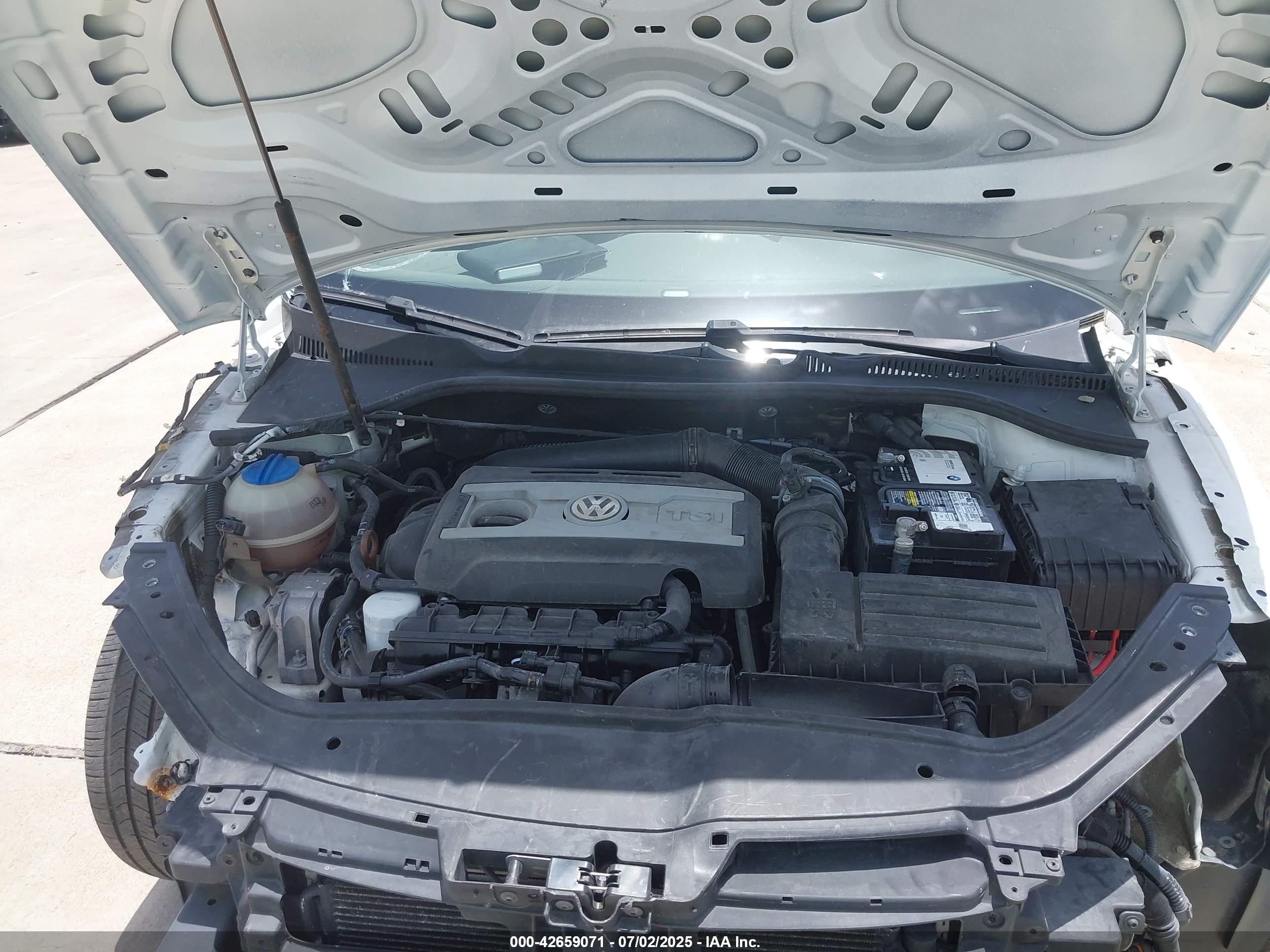 VOLKSWAGEN EOS image 10