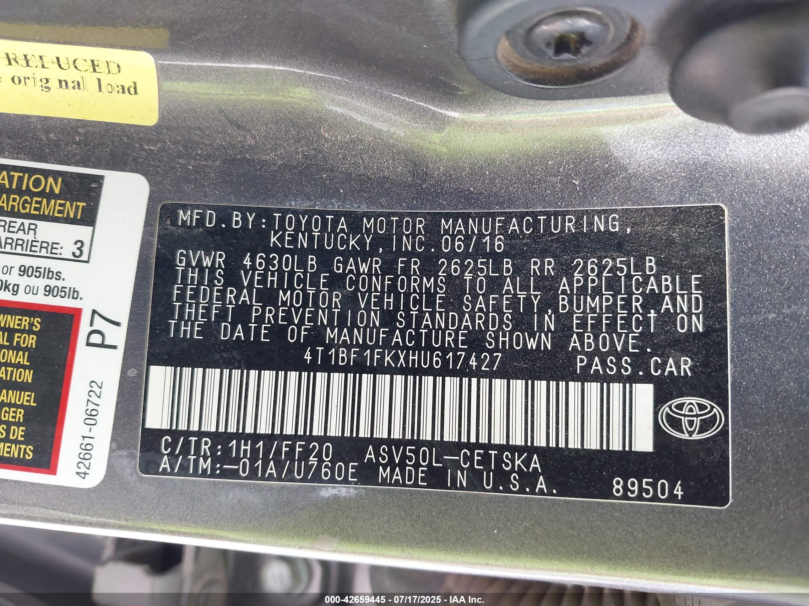 TOYOTA CAMRY image 9