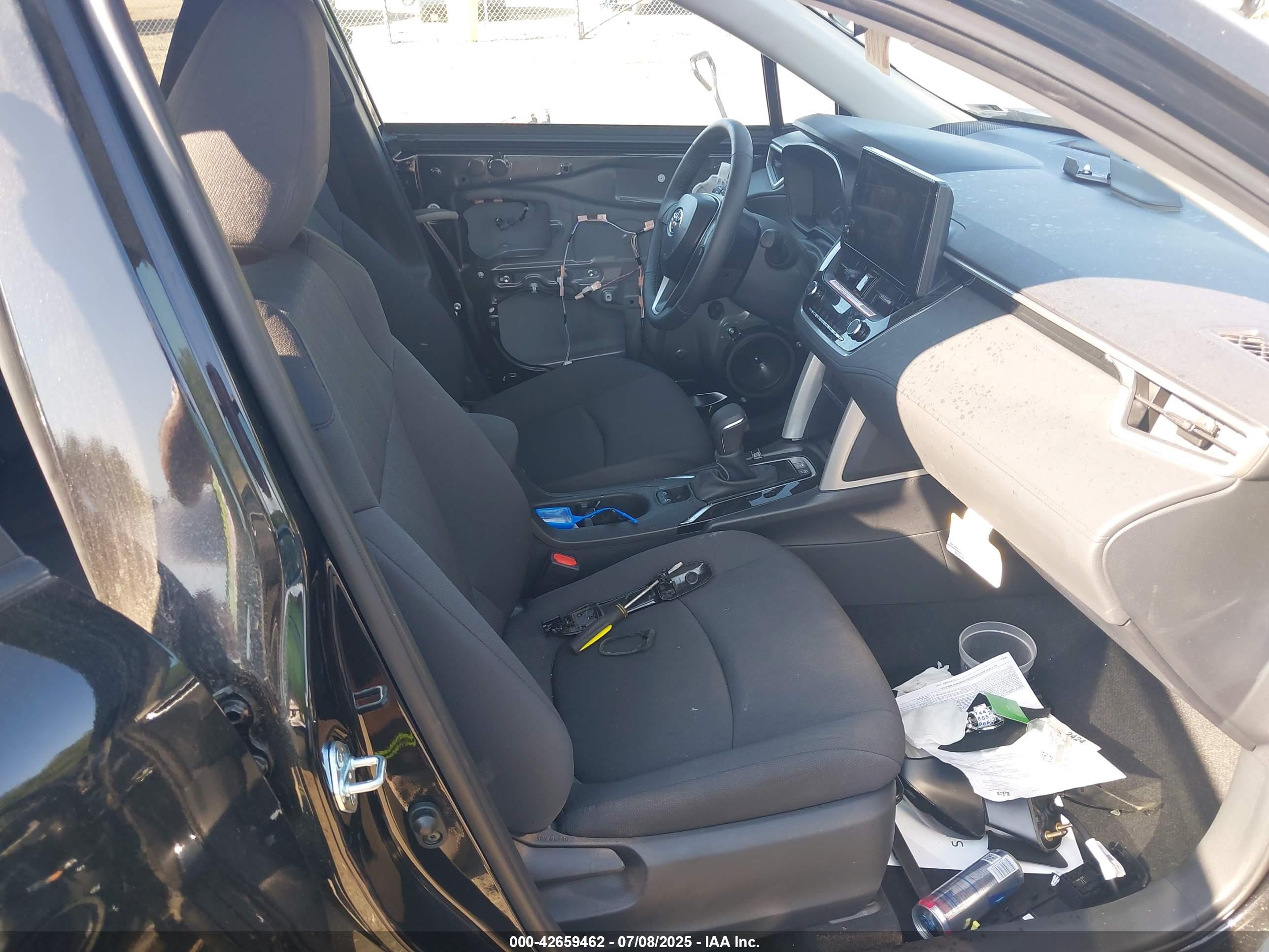 TOYOTA COROLLA image 5
