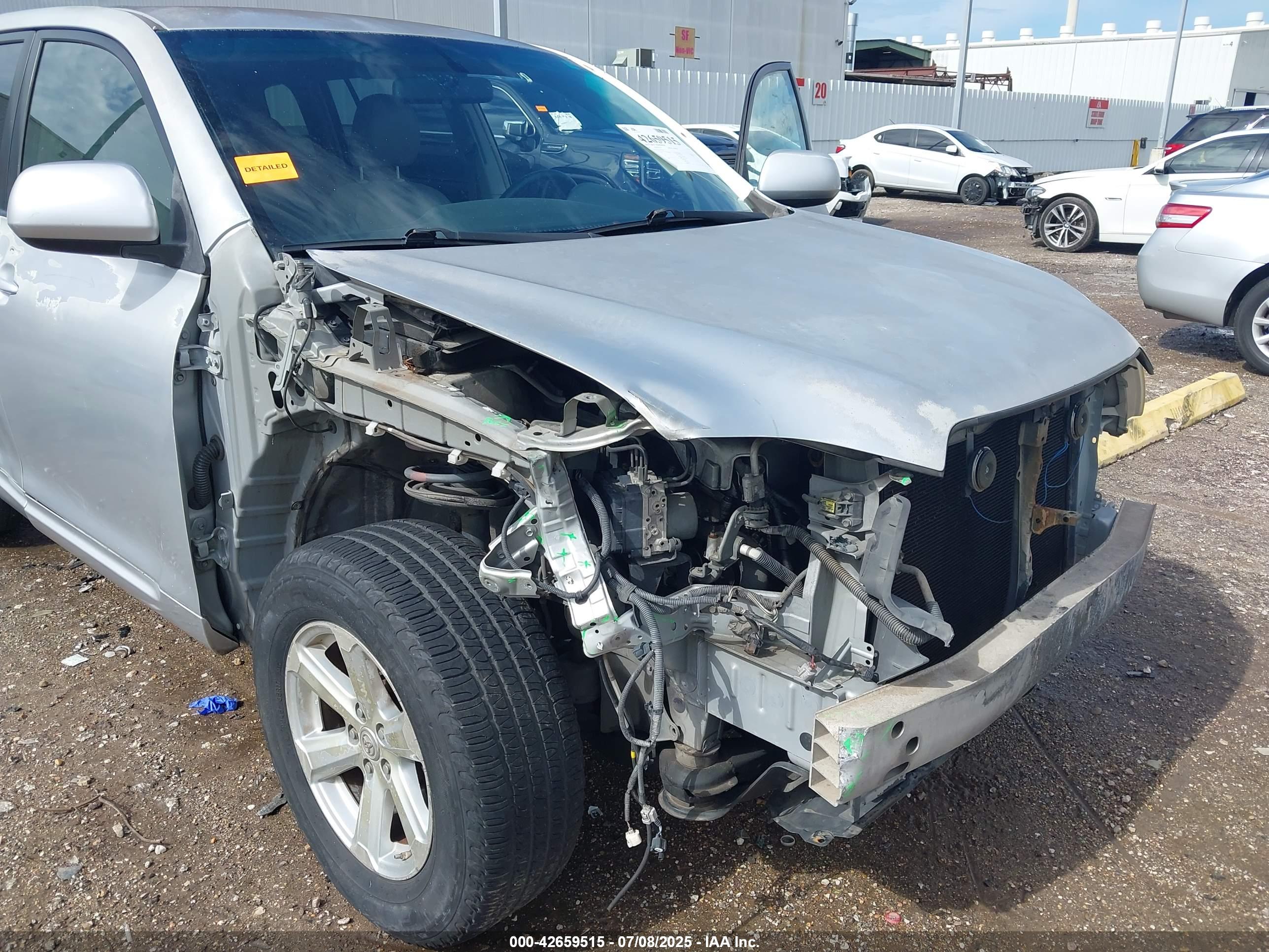 TOYOTA HIGHLANDER image 6