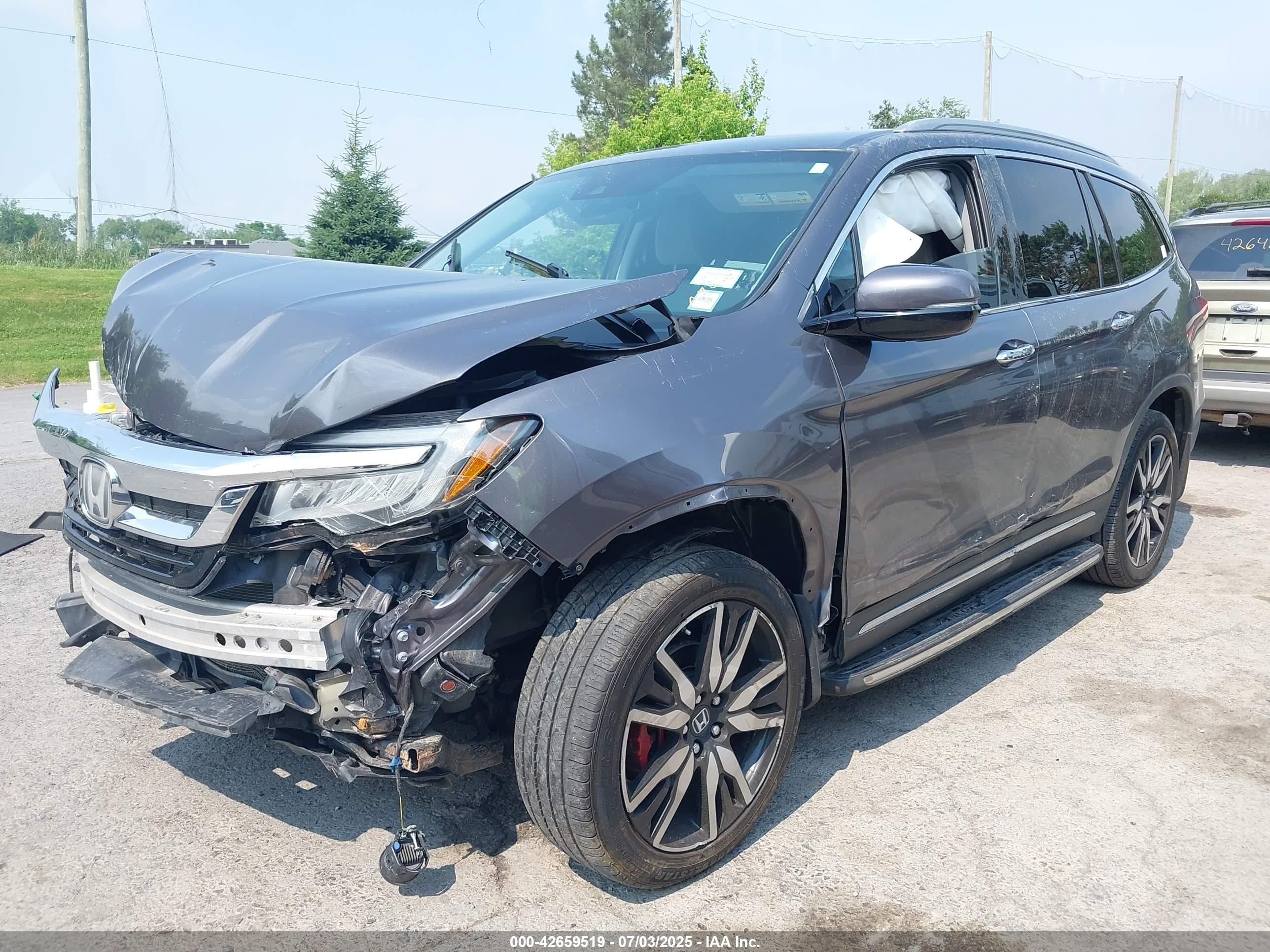 HONDA PILOT image 2