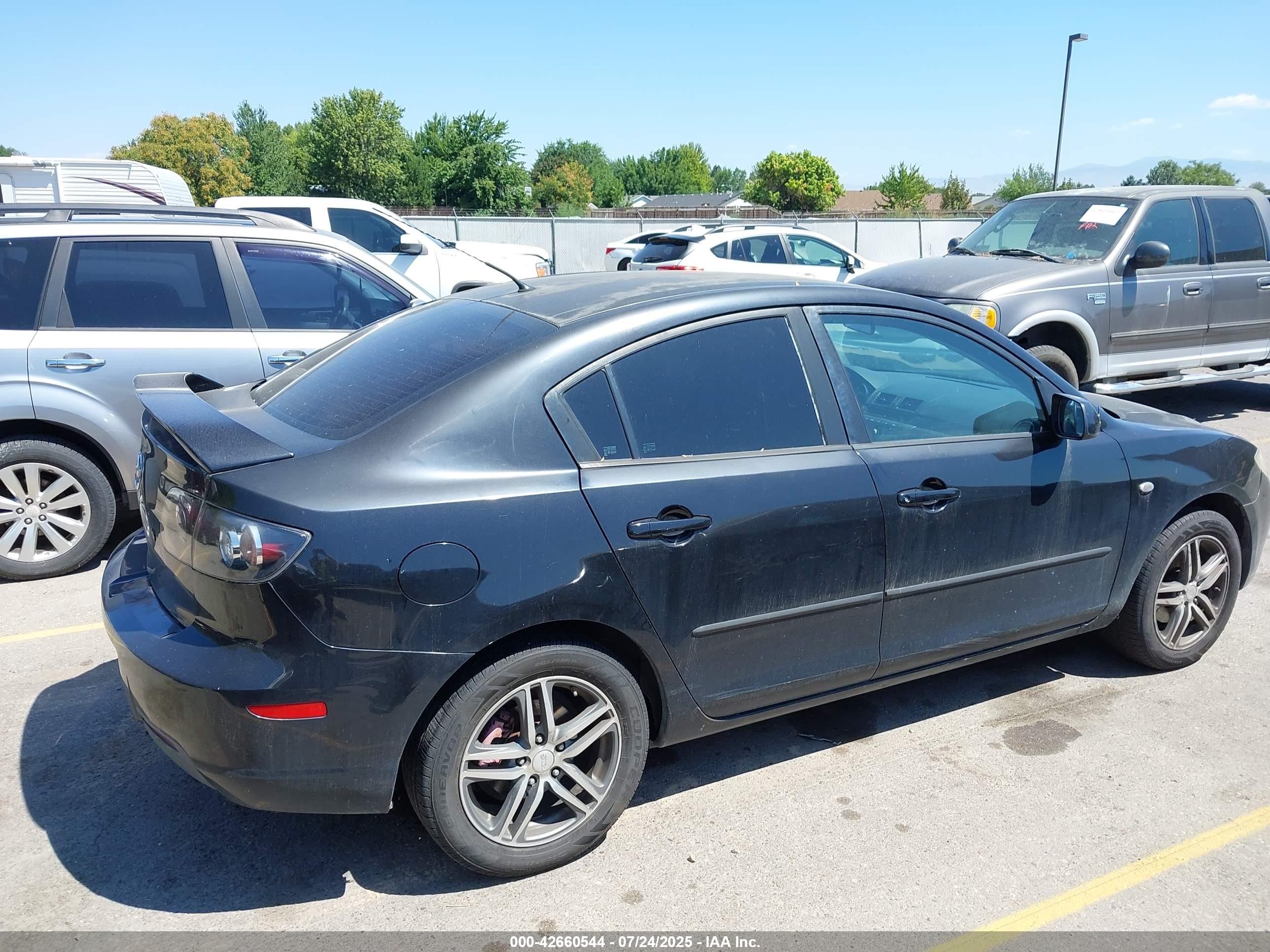 MAZDA MAZDA3 image 4