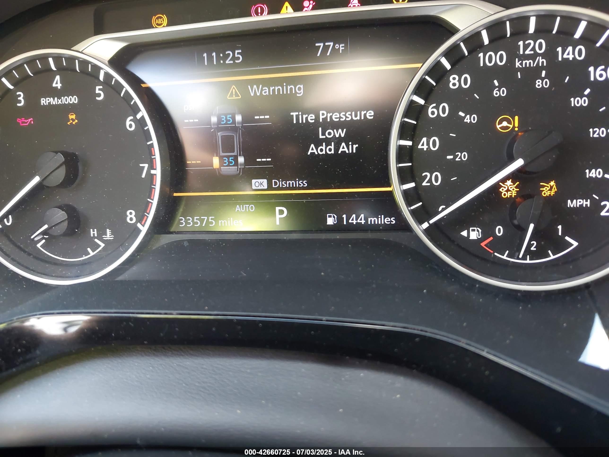 NISSAN PATHFINDER image 7
