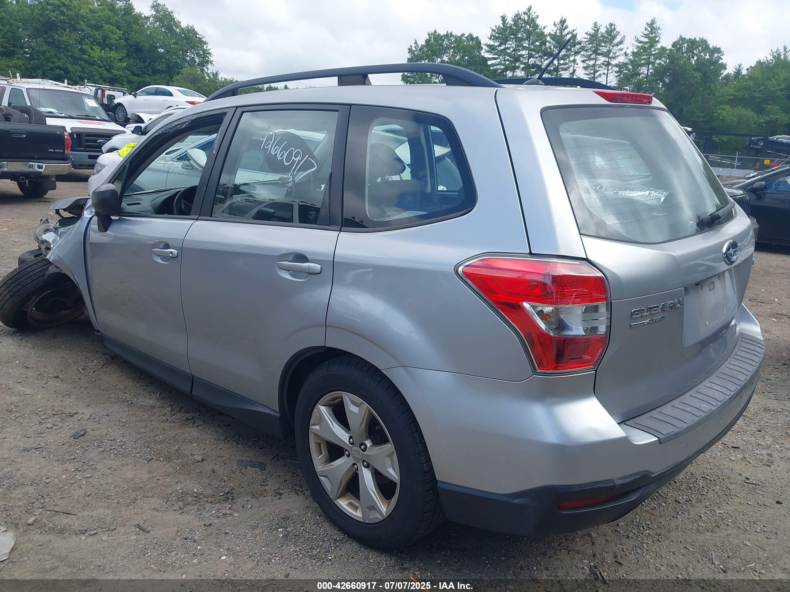 SUBARU FORESTER image 3
