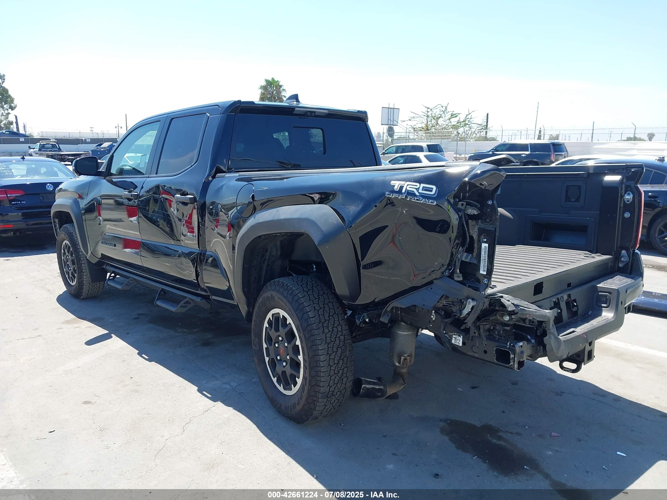 TOYOTA TACOMA image 6