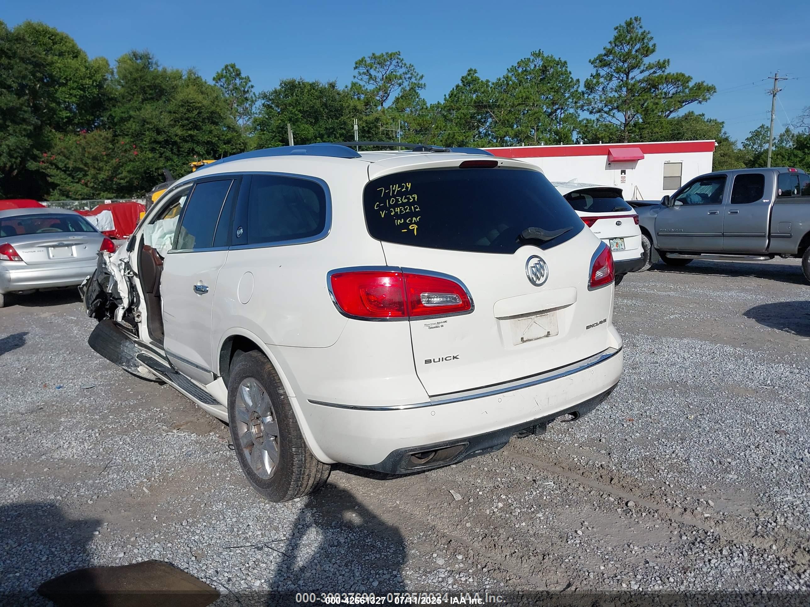BUICK ENCLAVE image 3