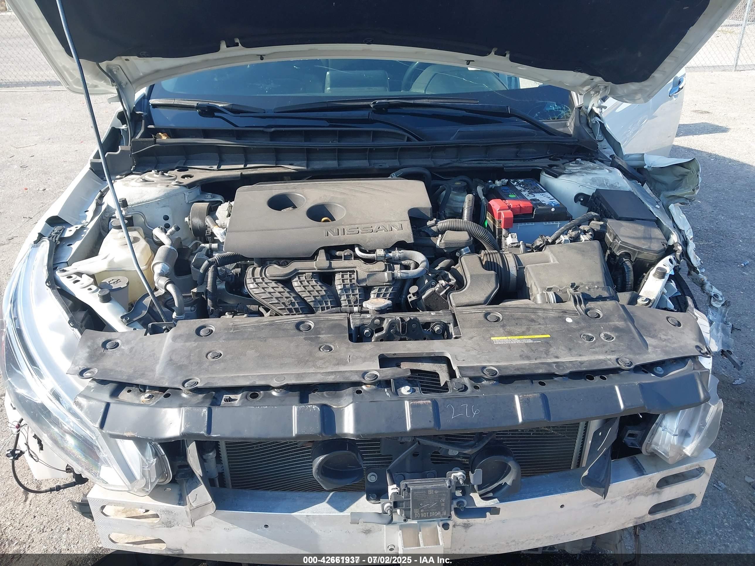NISSAN ALTIMA image 10