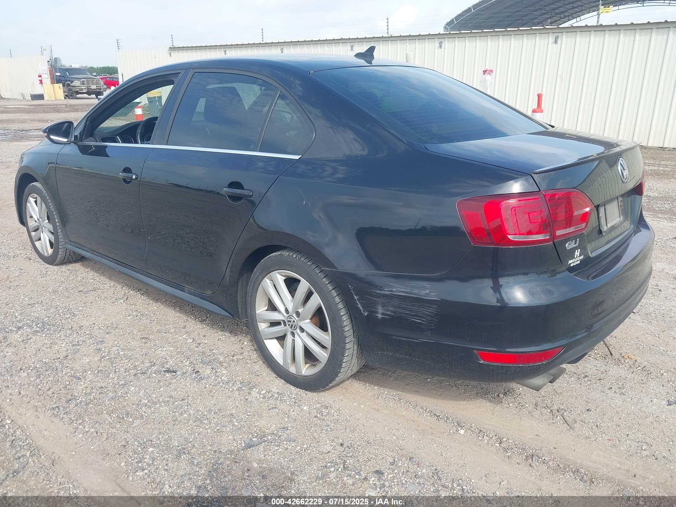 VOLKSWAGEN JETTA image 3