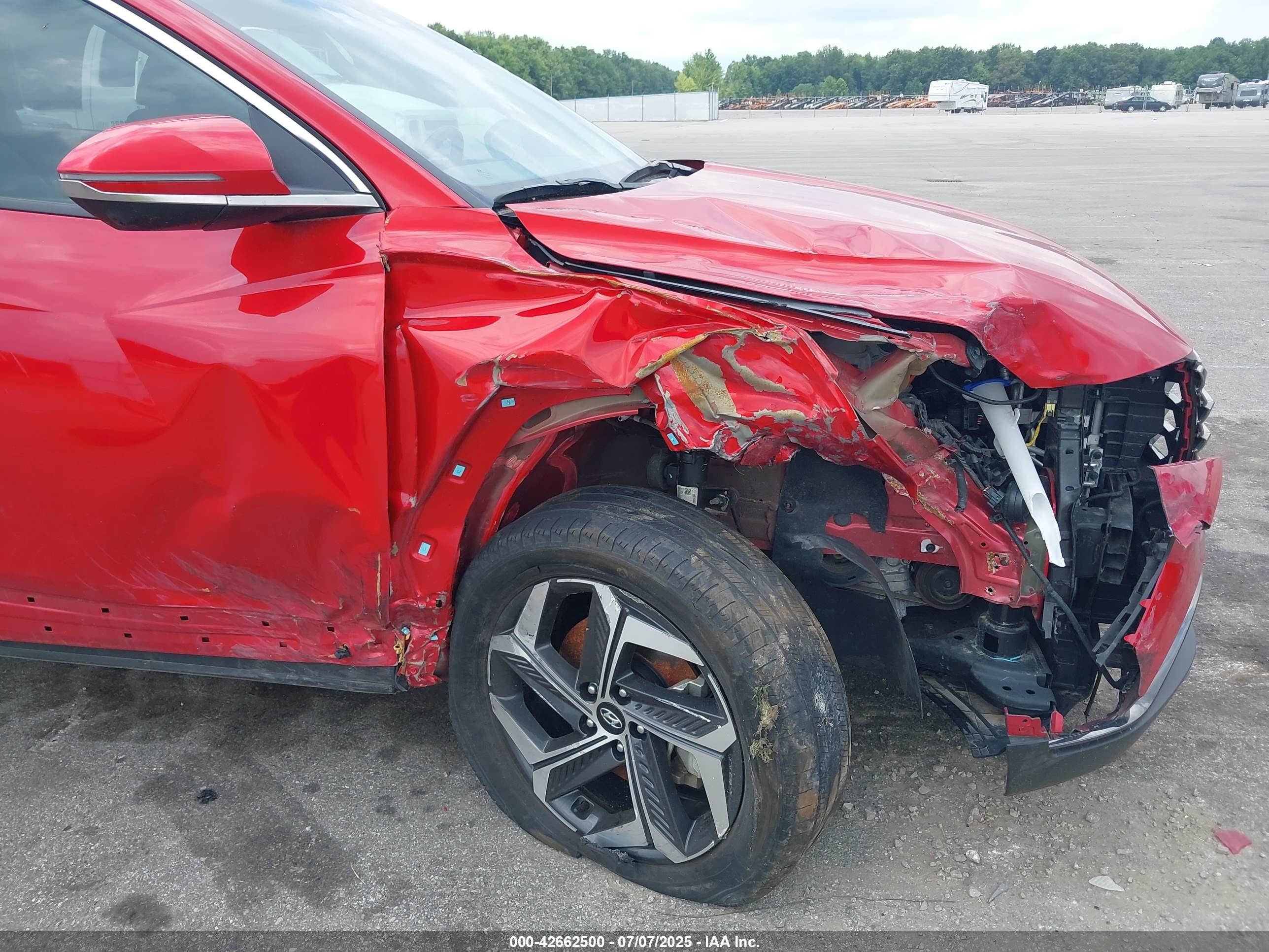 HYUNDAI TUCSON image 6