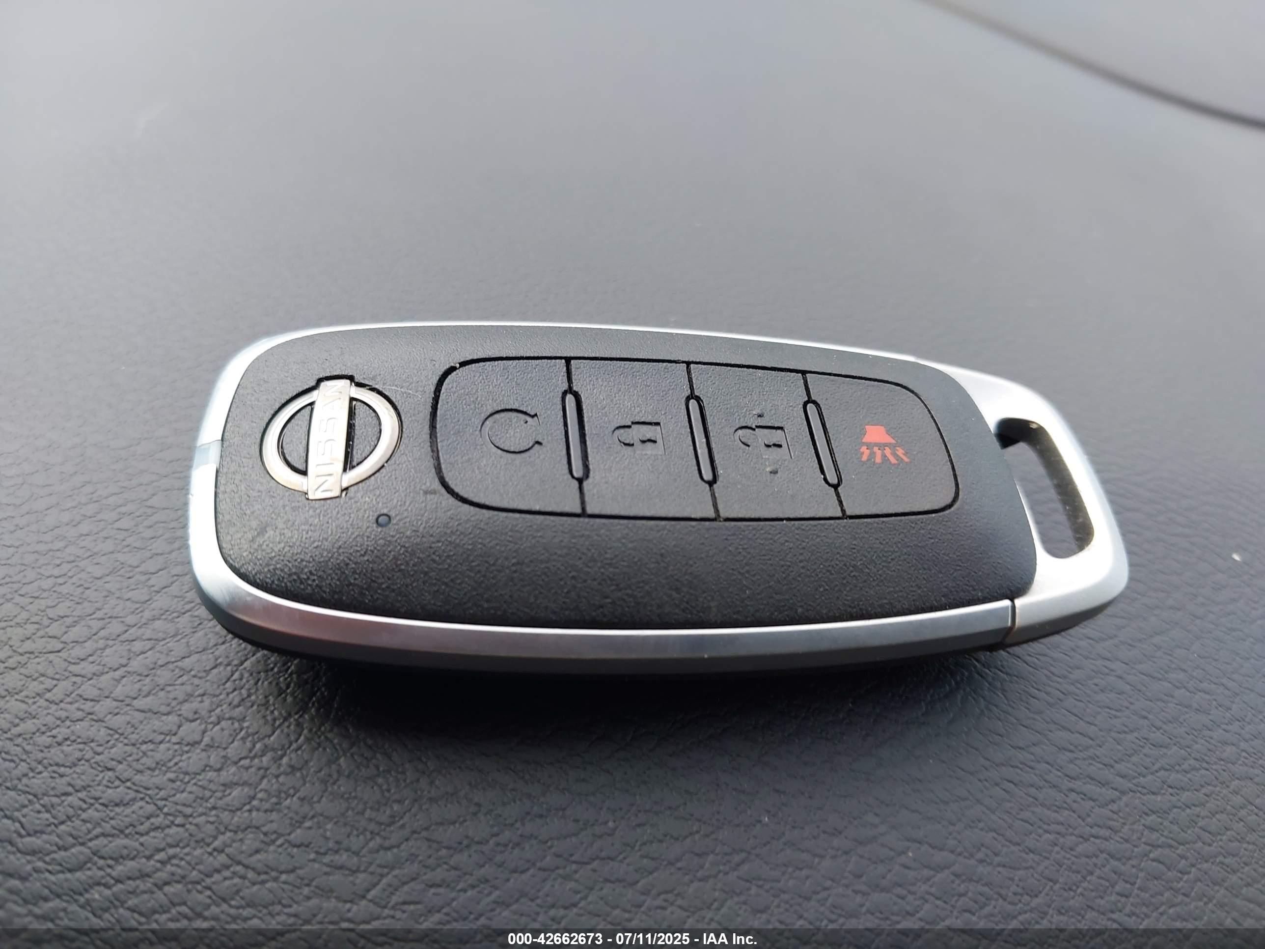 NISSAN KICKS image 11