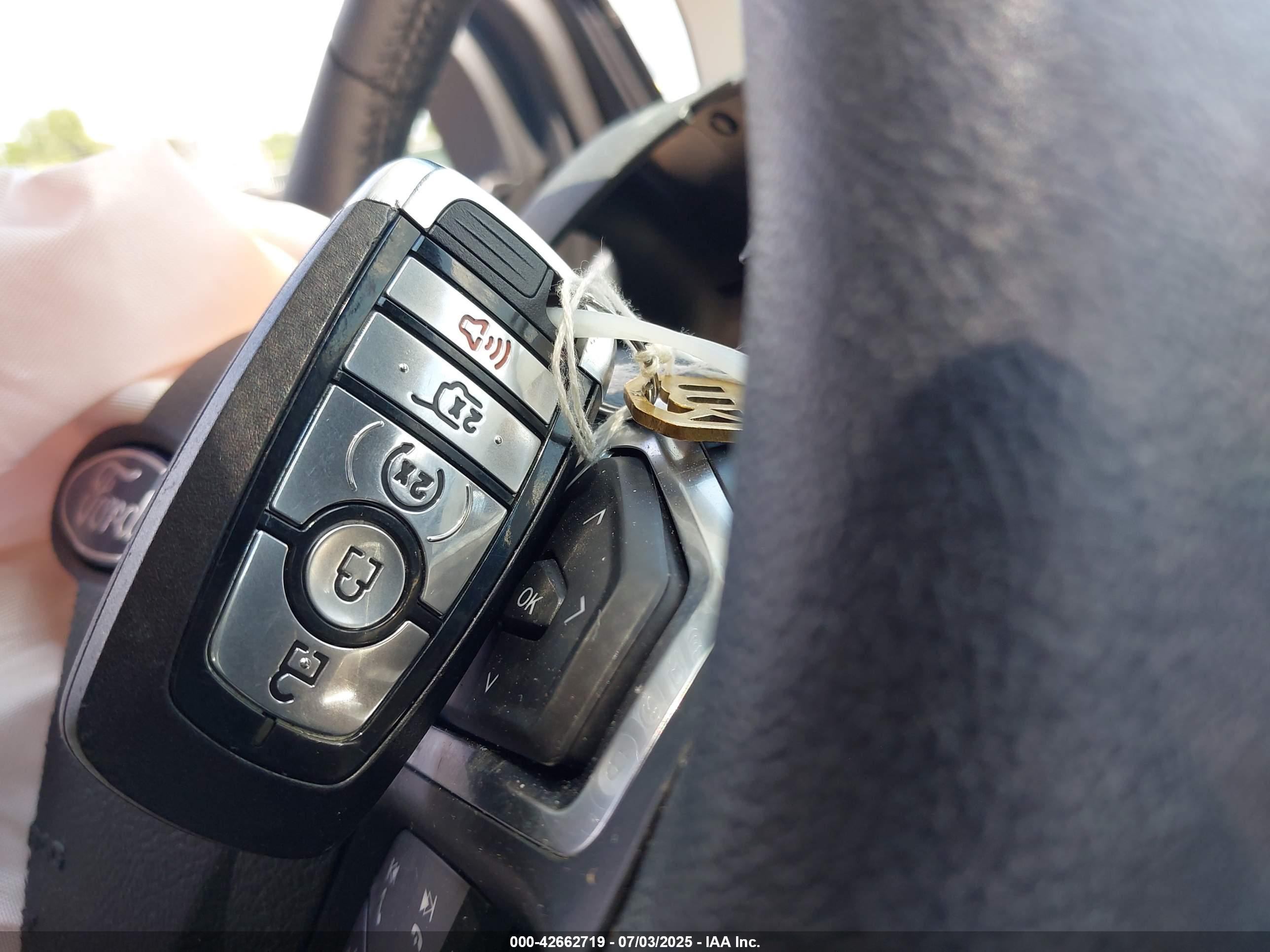 FORD EDGE image 11