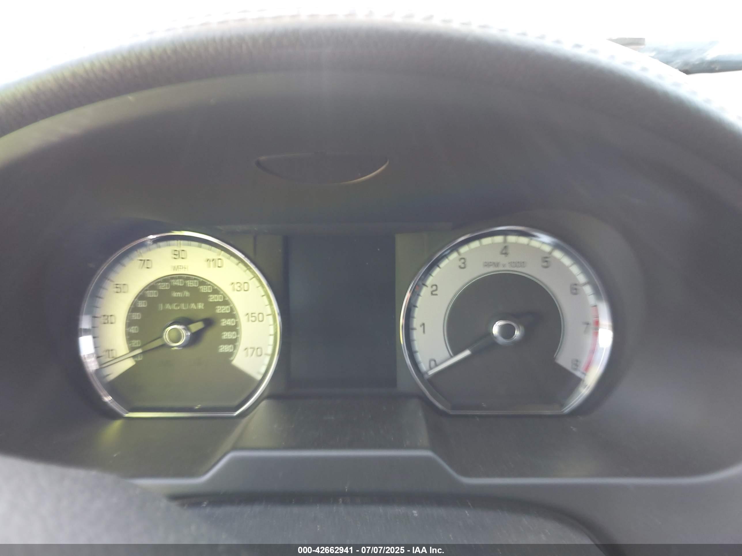 JAGUAR XF image 7