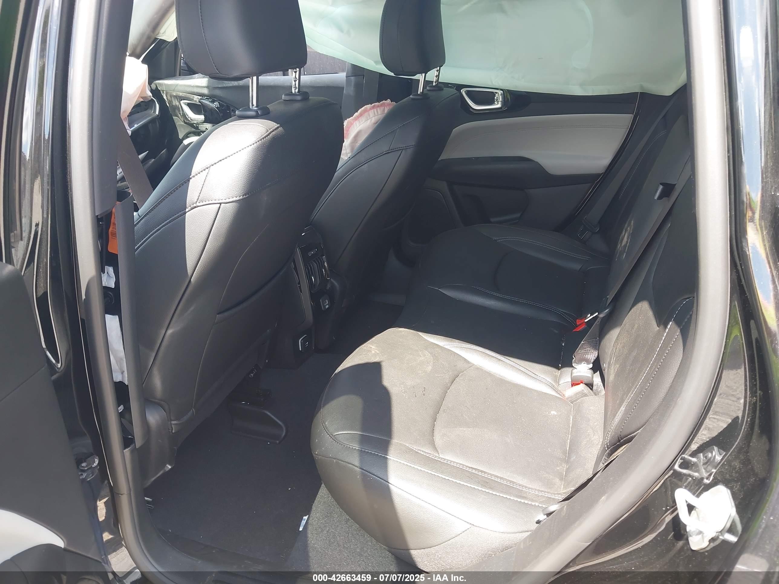 JEEP COMPASS image 8