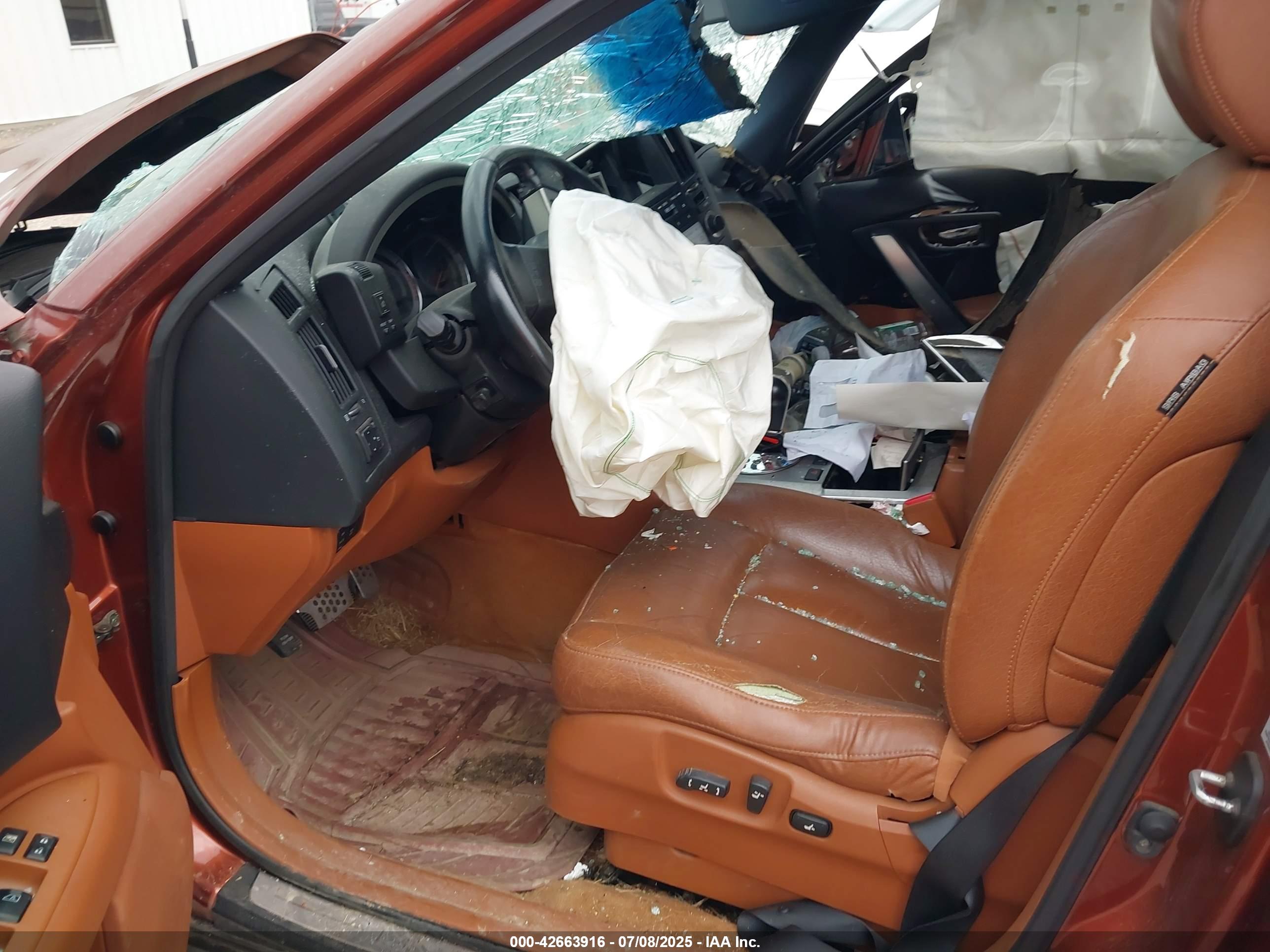 INFINITI FX35 image 5
