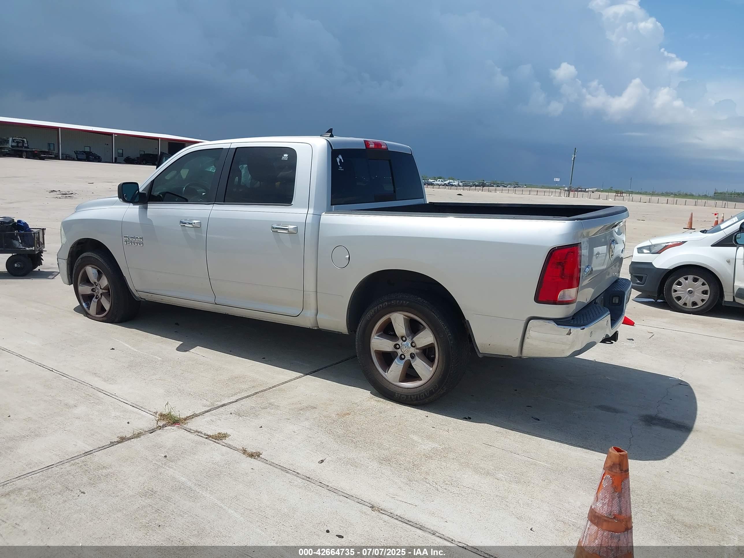 RAM 1500 image 3