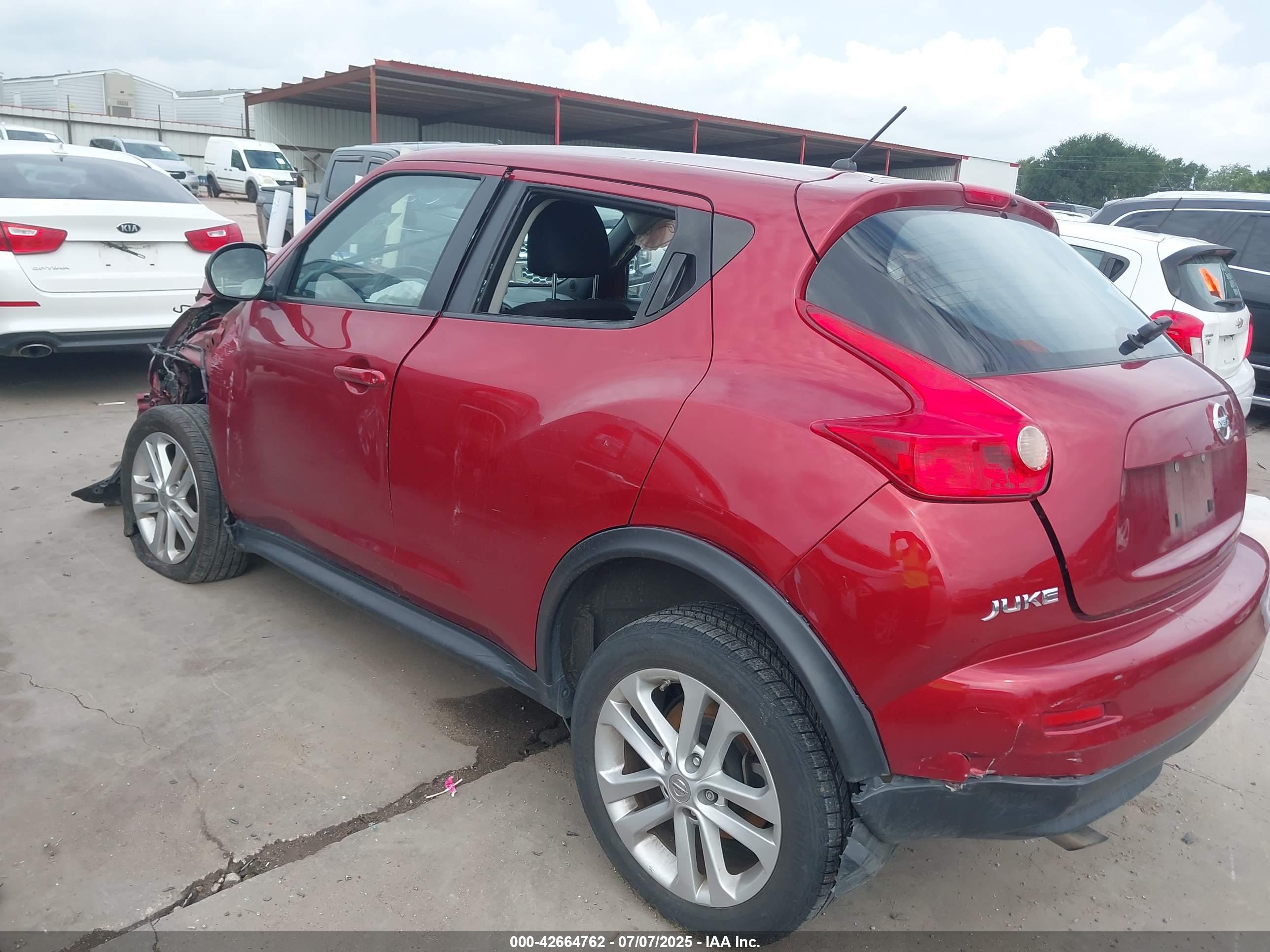 NISSAN JUKE image 3