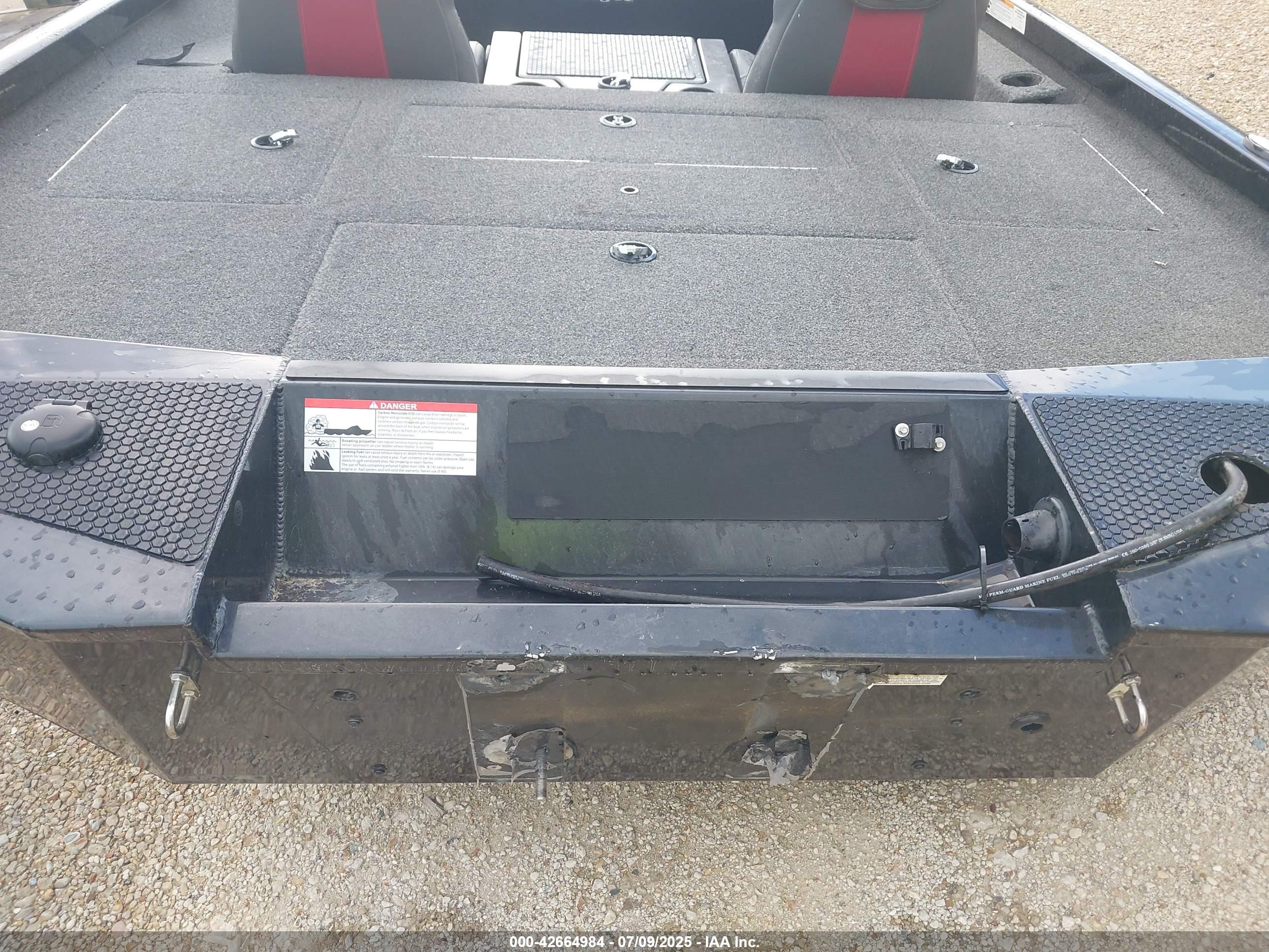 RANGER BOAT image 10