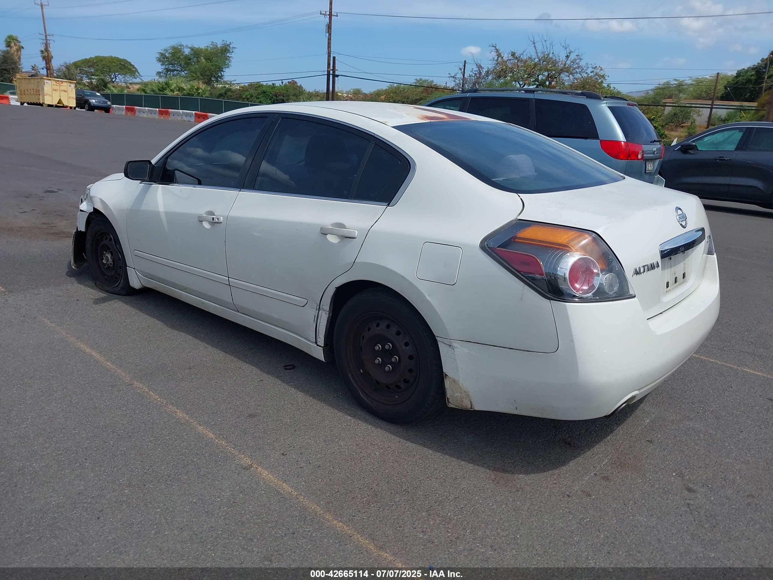 NISSAN ALTIMA image 3