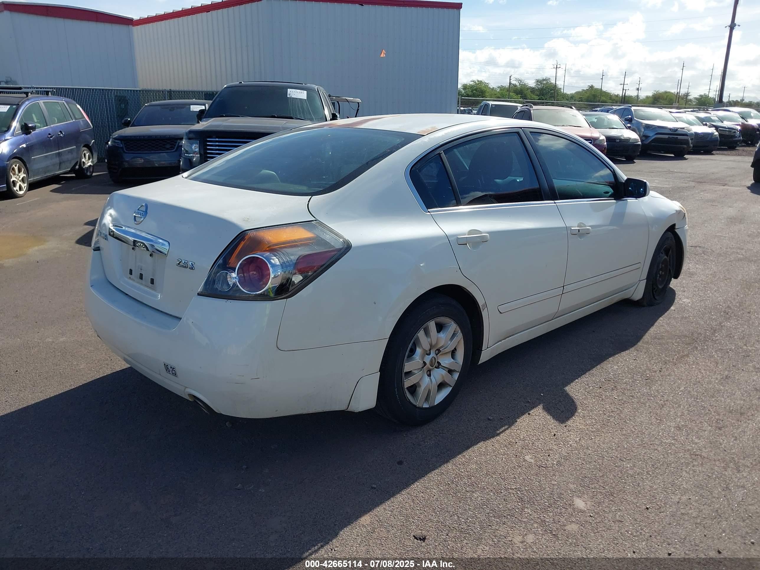 NISSAN ALTIMA image 4