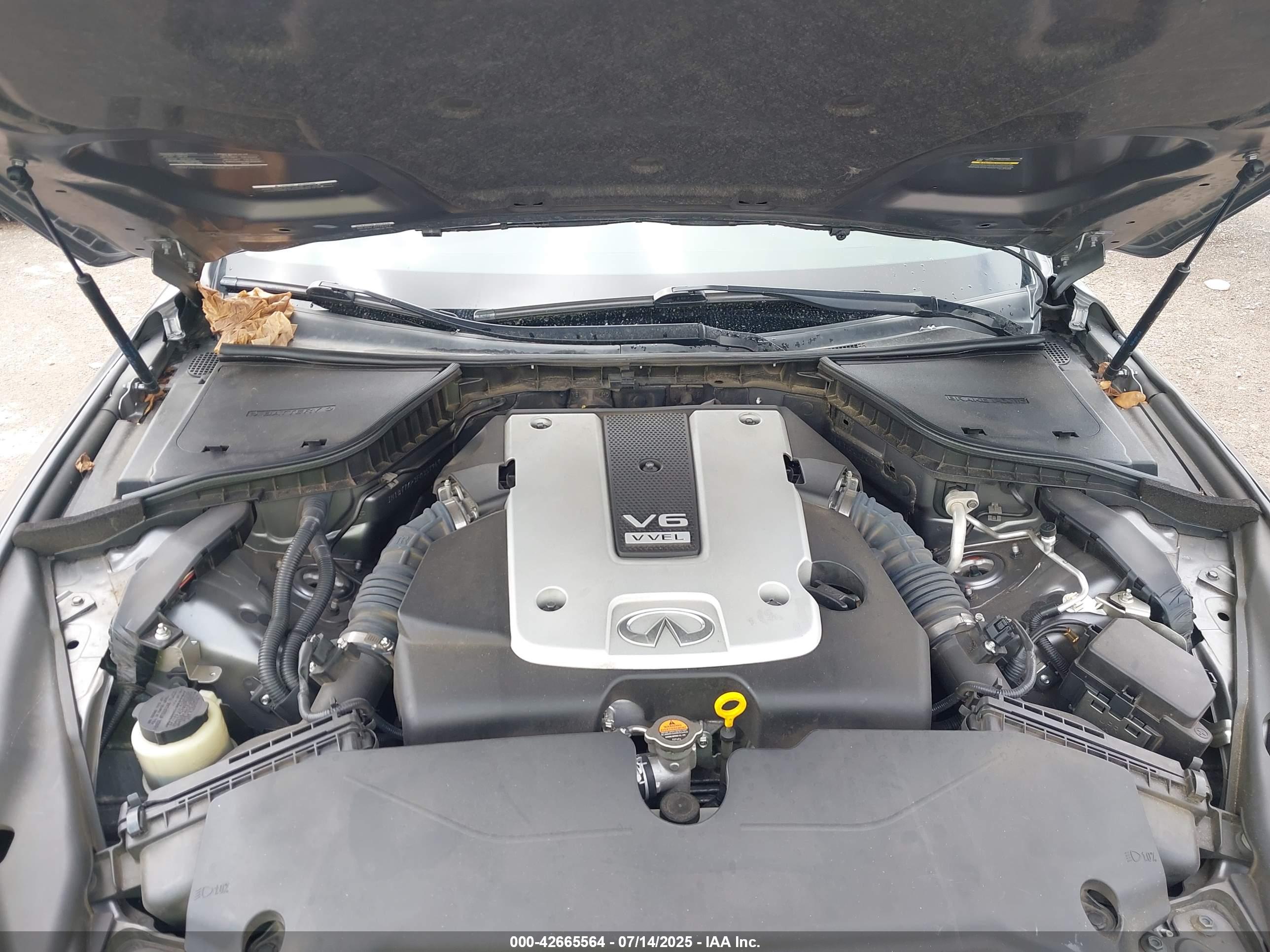 INFINITI Q50 image 10