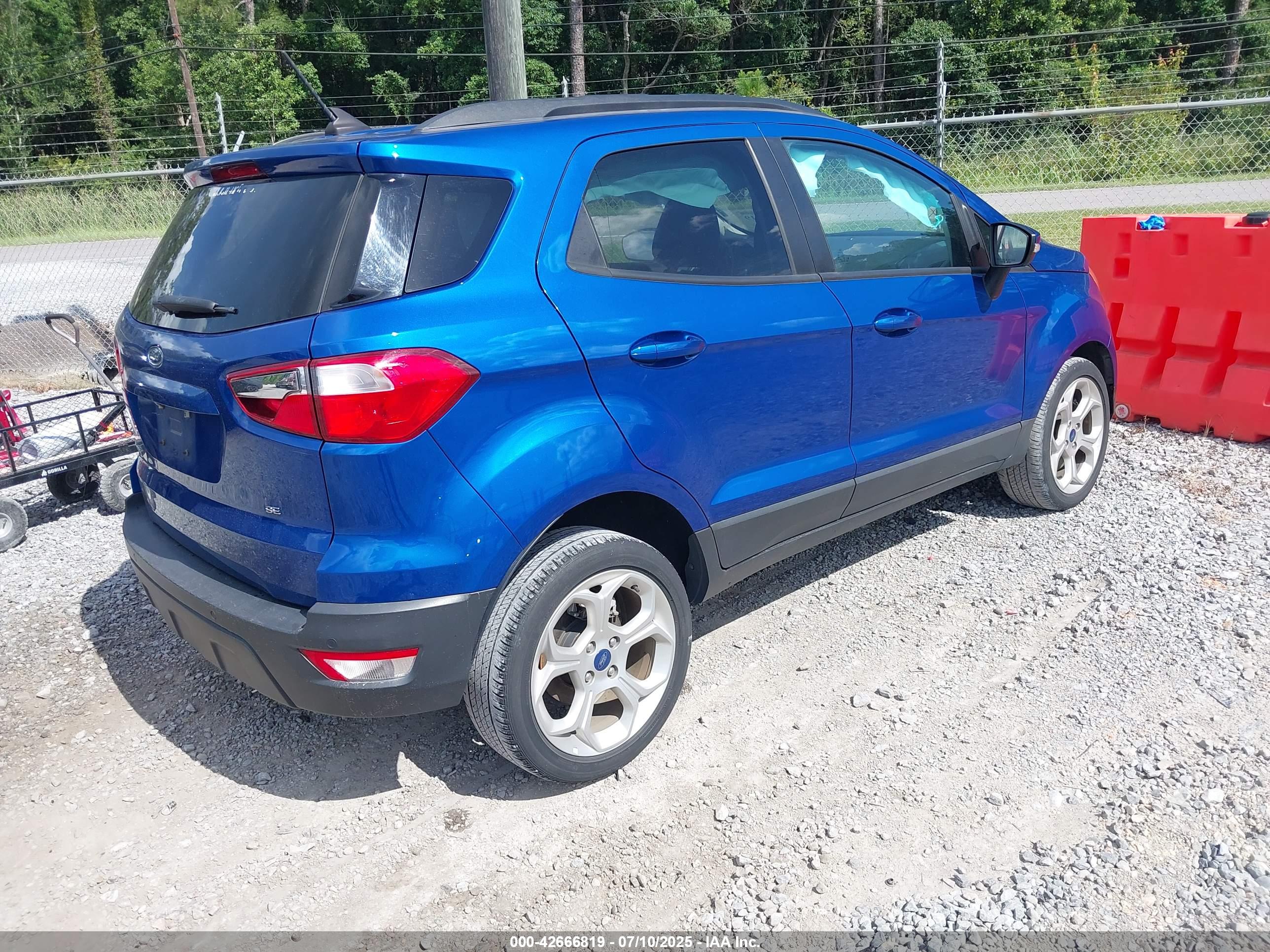 FORD ECOSPORT image 4