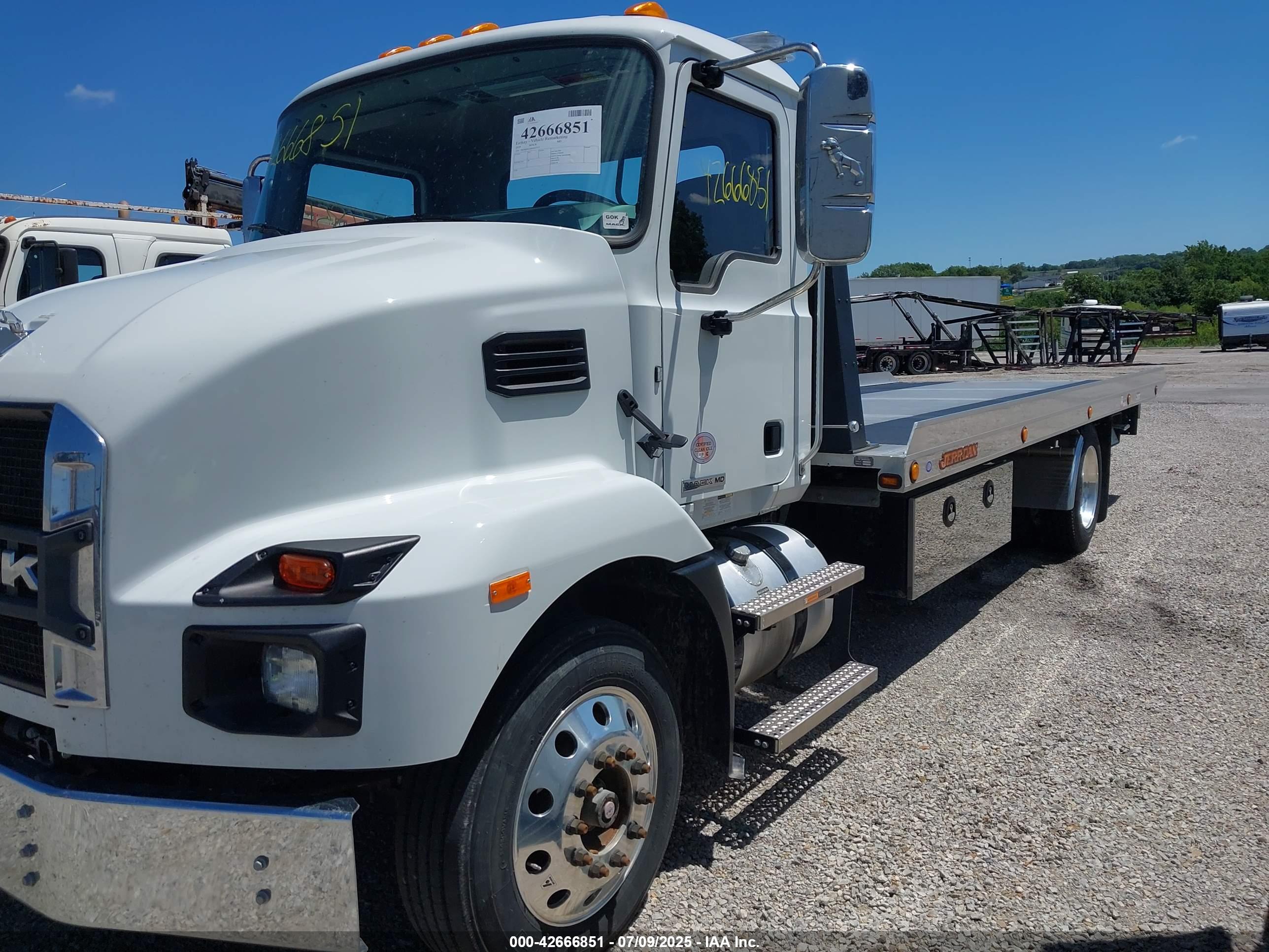 MACK MD image 2
