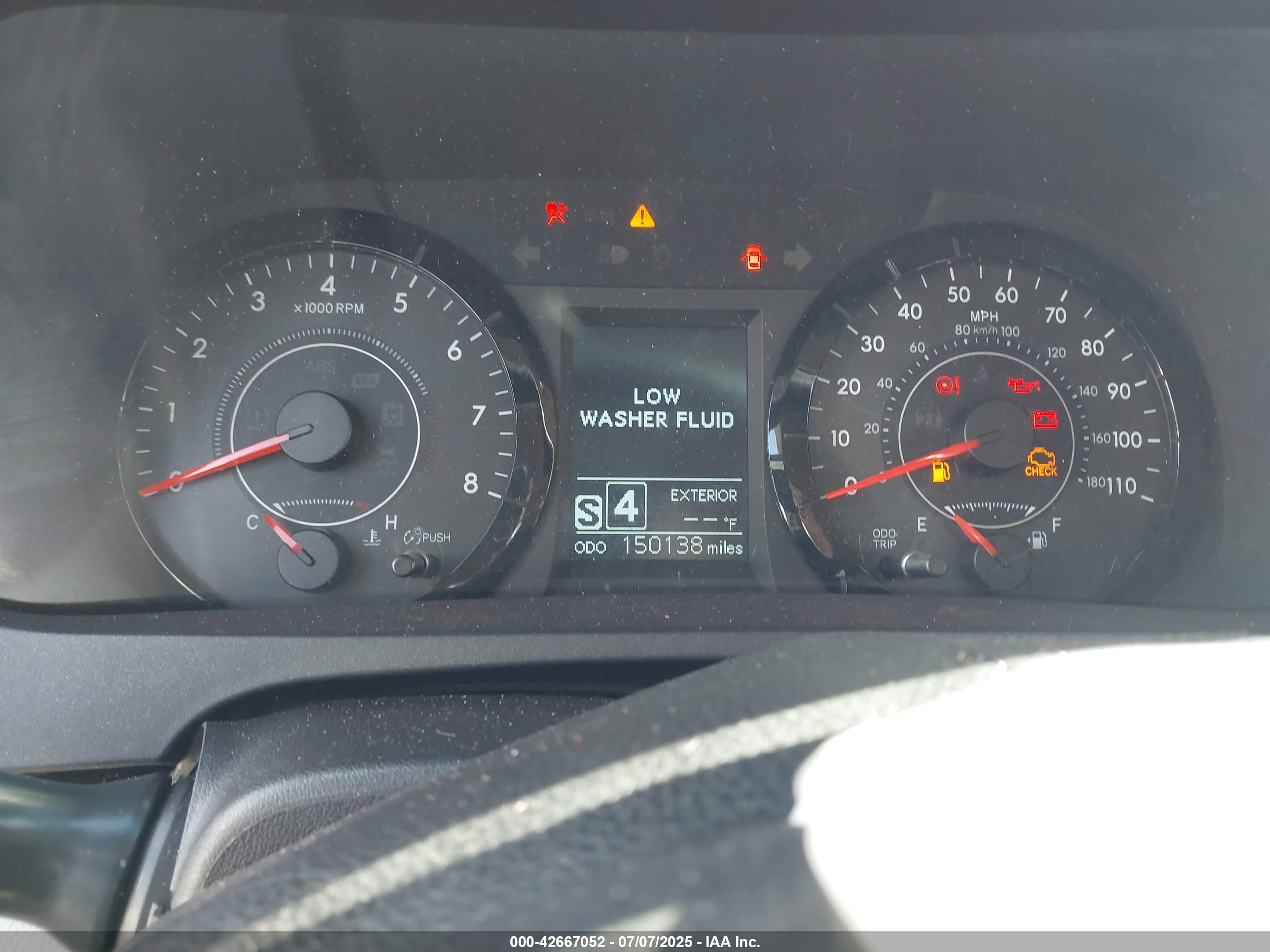 TOYOTA SIENNA image 7