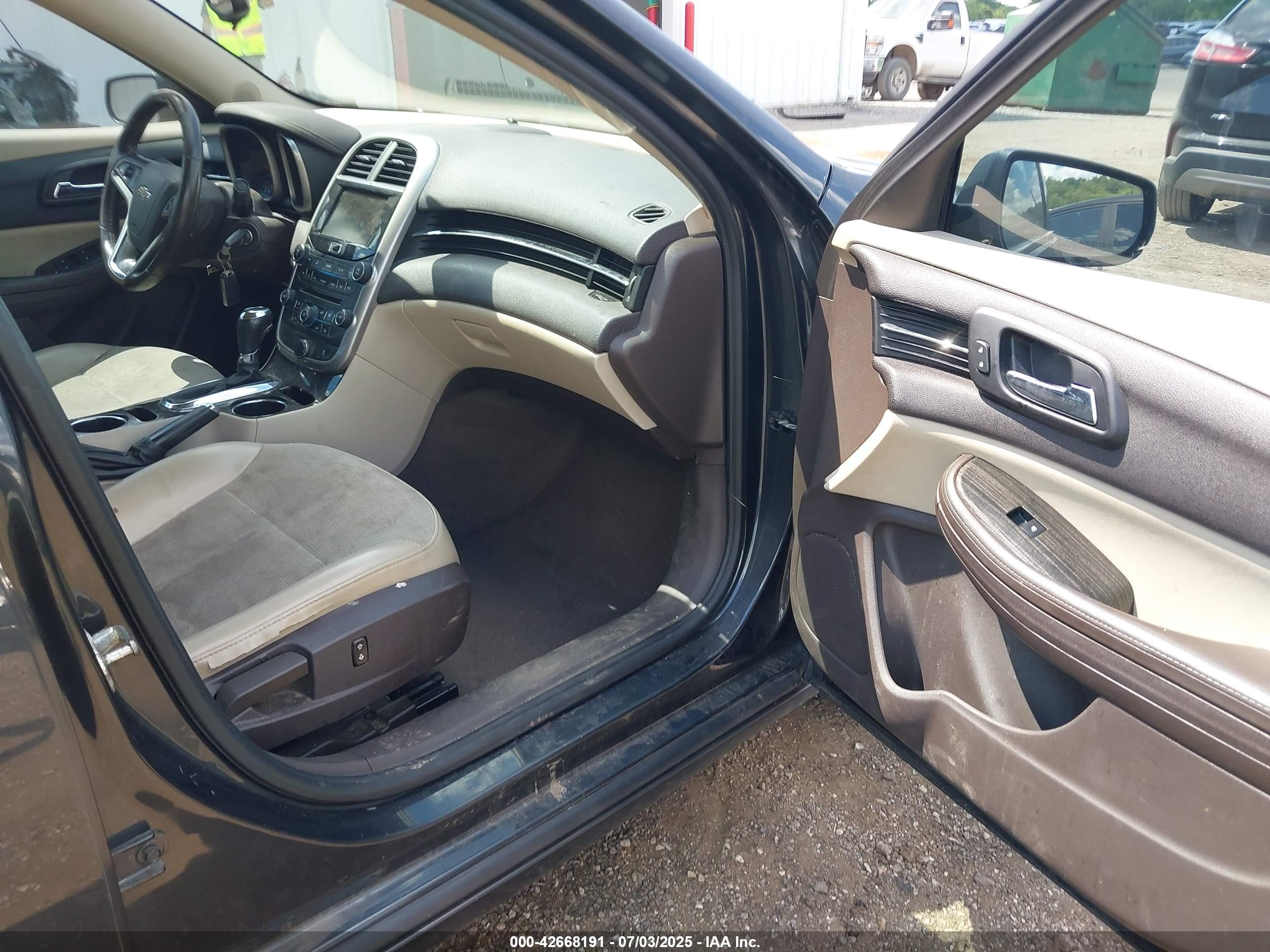 CHEVROLET MALIBU image 5