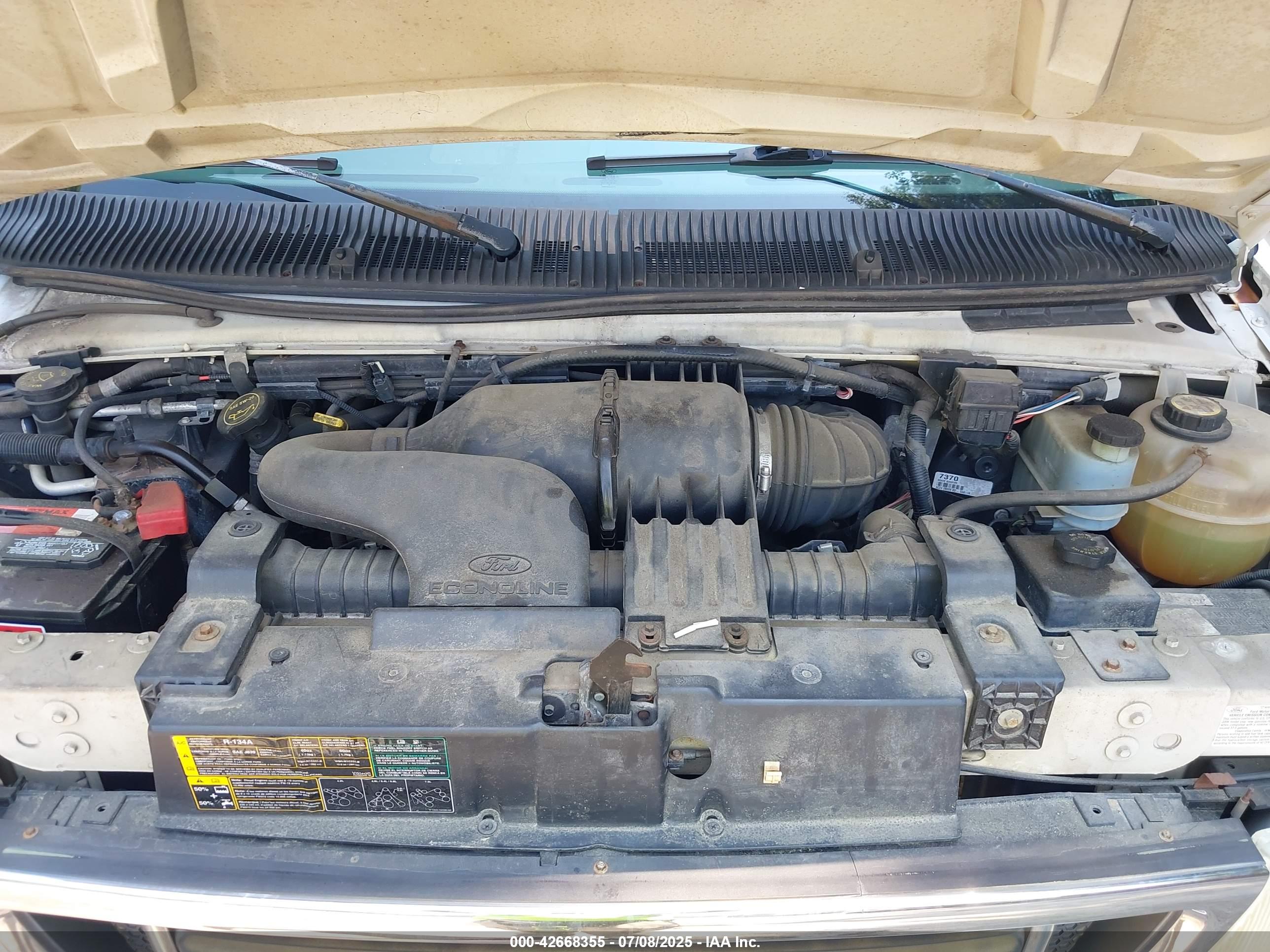 FORD E-350 image 10