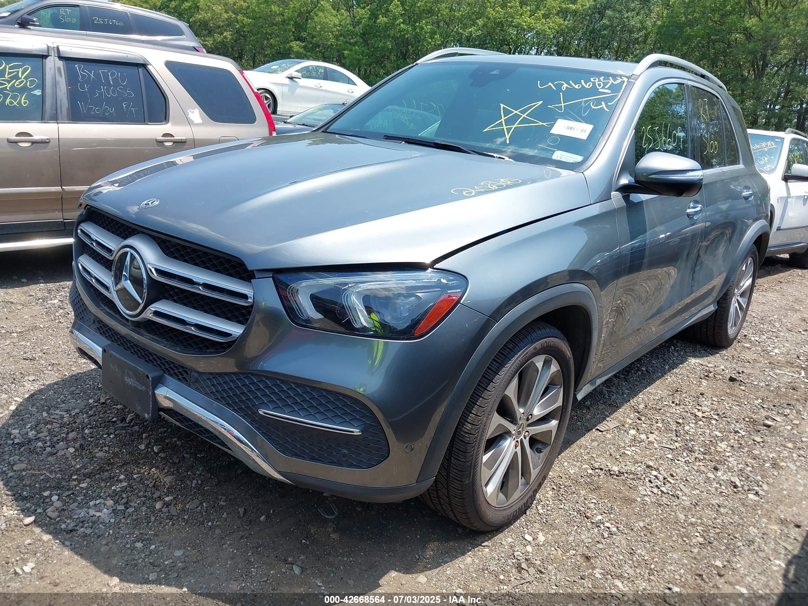 MERCEDES-BENZ GLE image 2