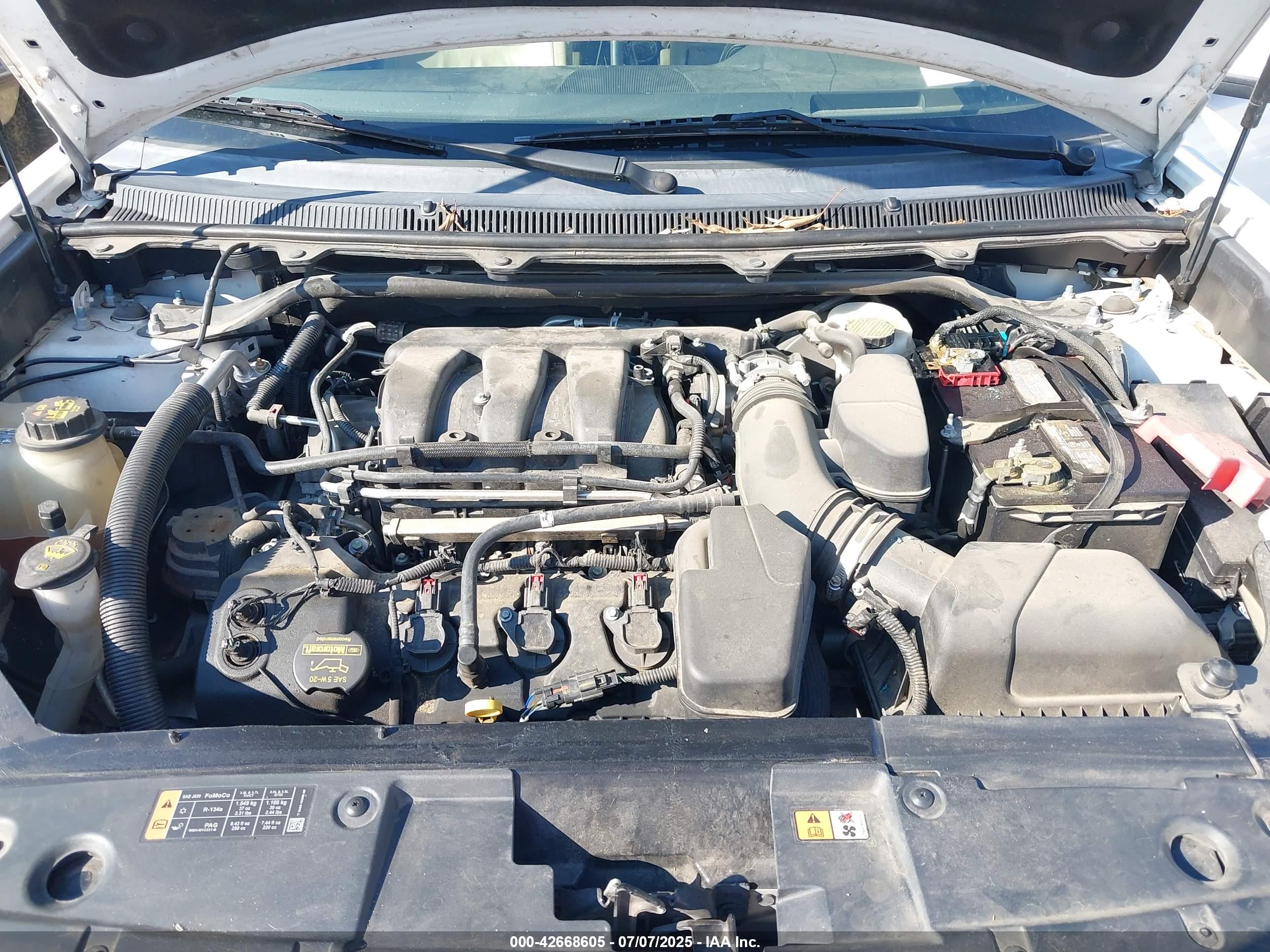 FORD FLEX image 10