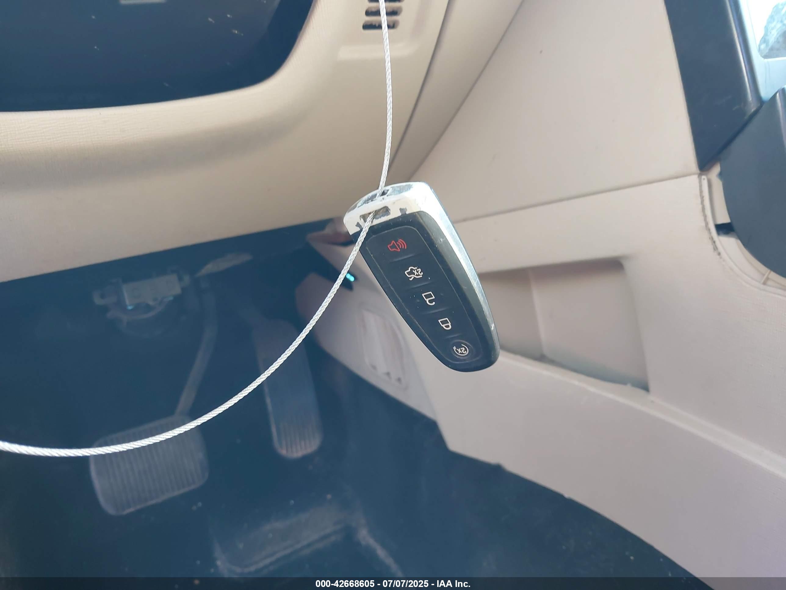 FORD FLEX image 11