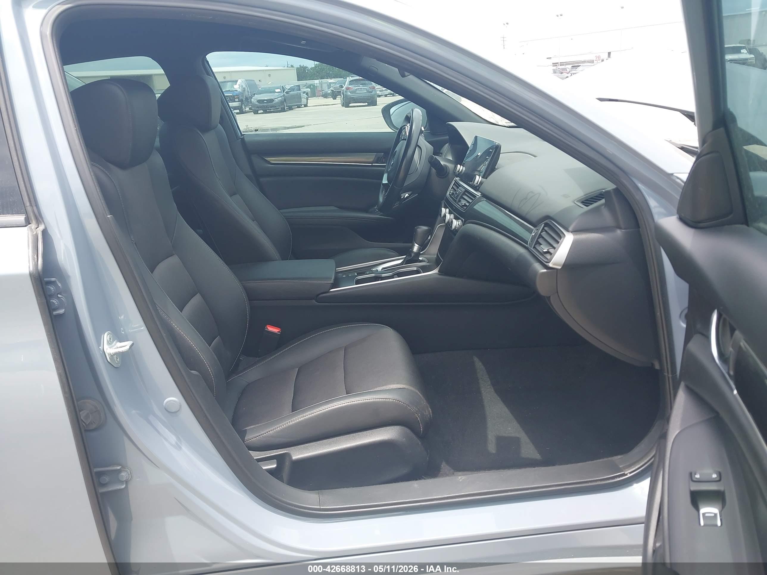 HONDA ACCORD image 5