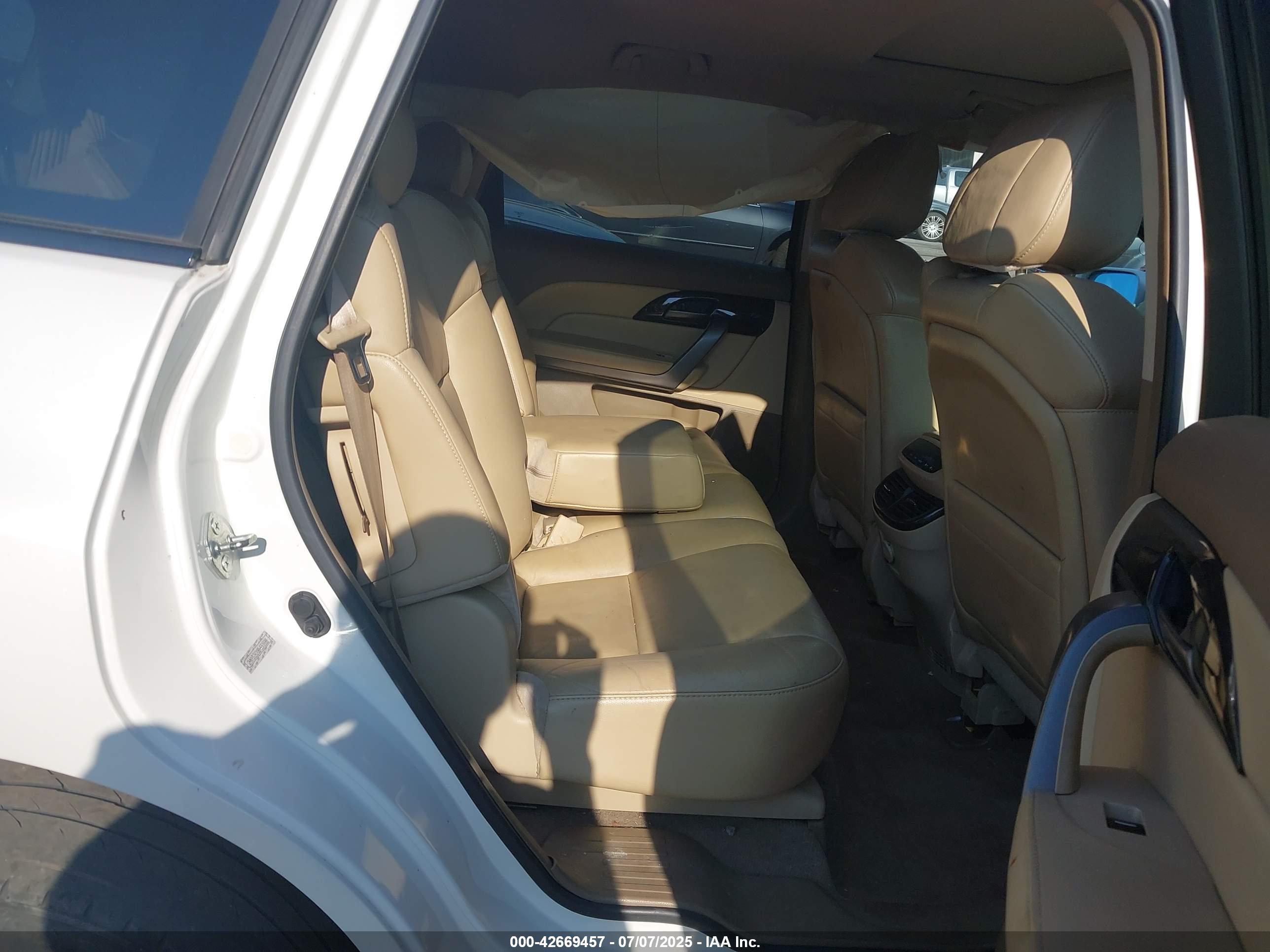 ACURA MDX image 8