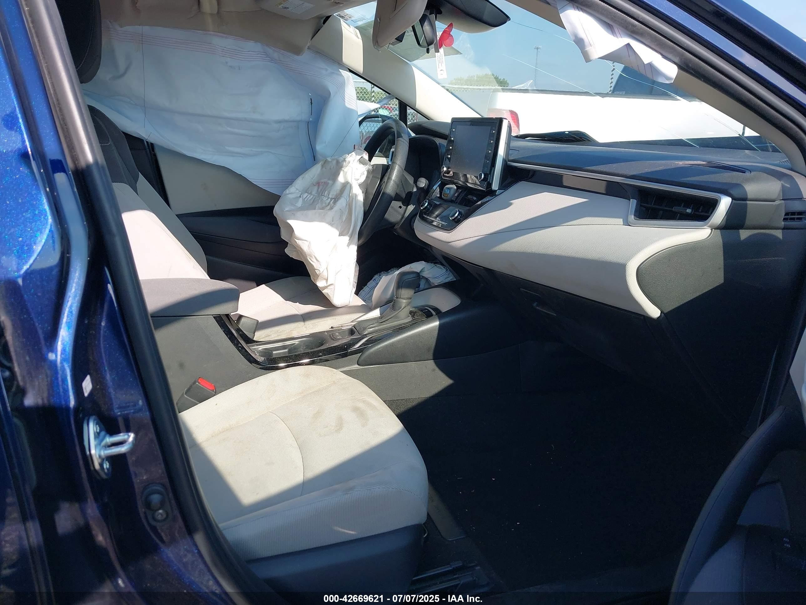 TOYOTA COROLLA image 5