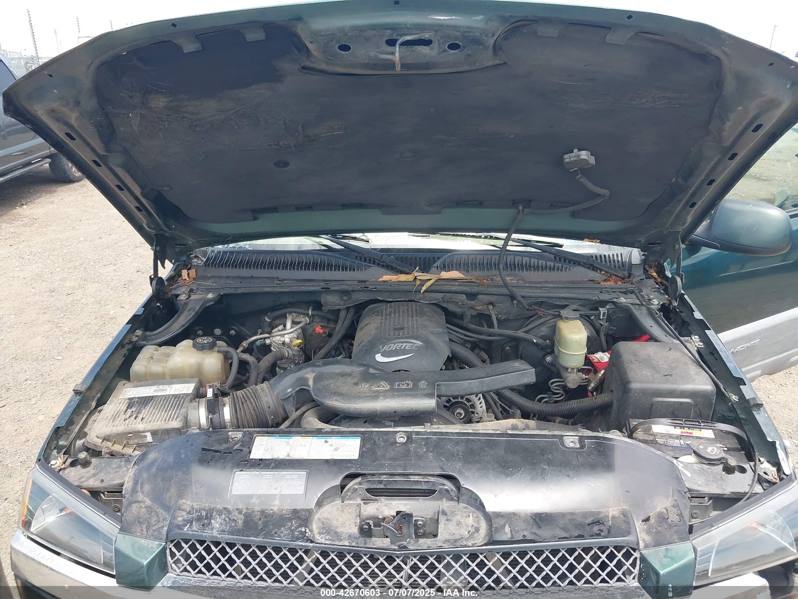 CHEVROLET AVALANCHE image 10