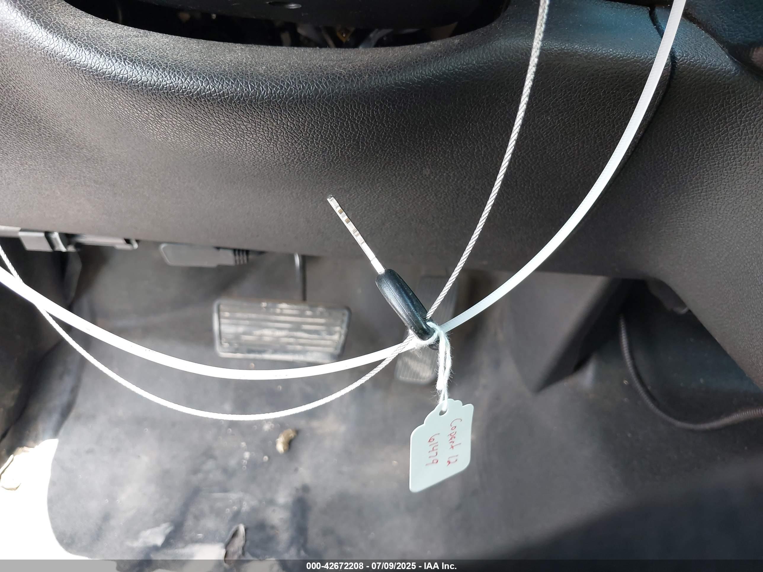 CHEVROLET TAHOE image 11