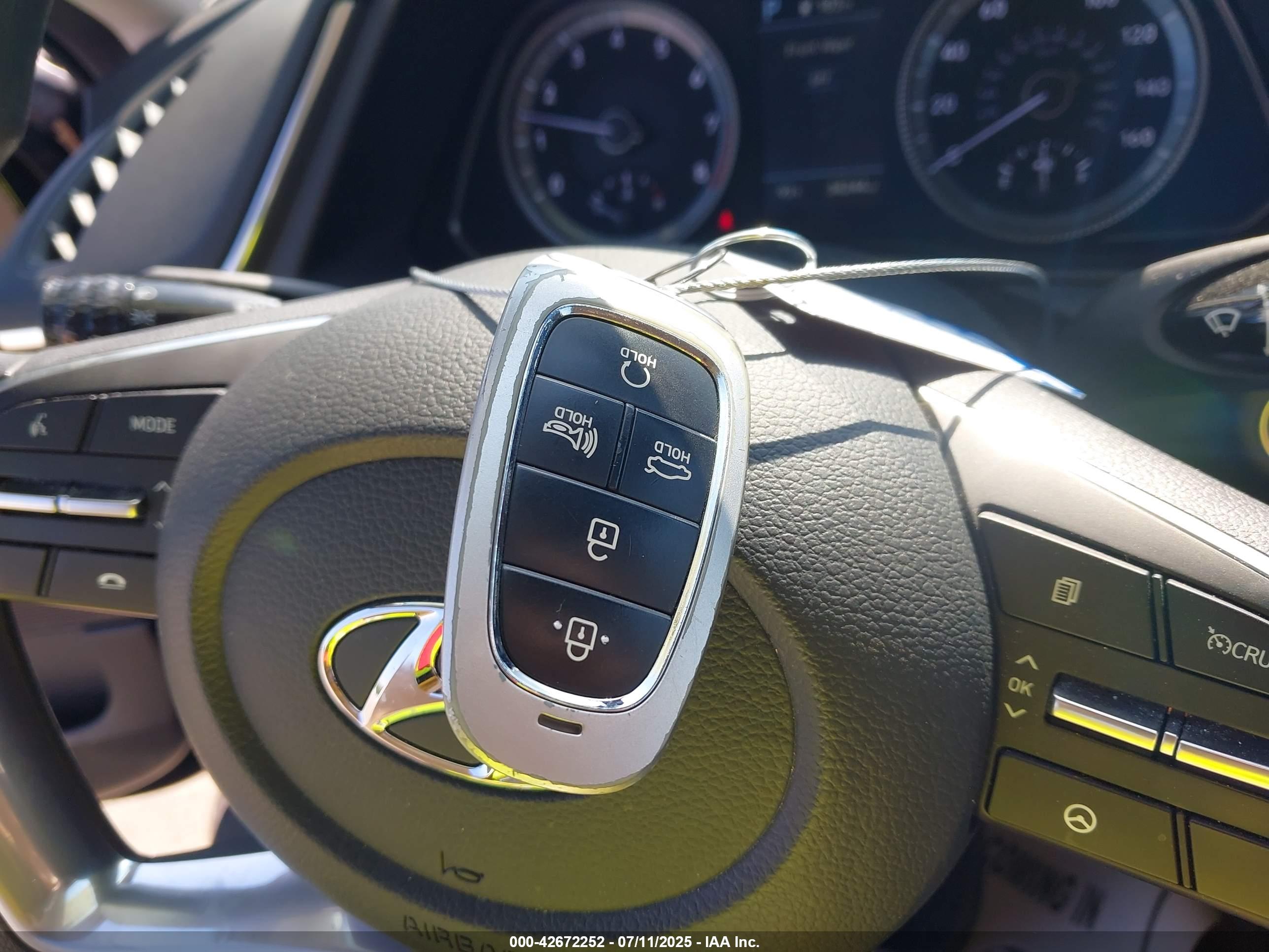 HYUNDAI SONATA image 11