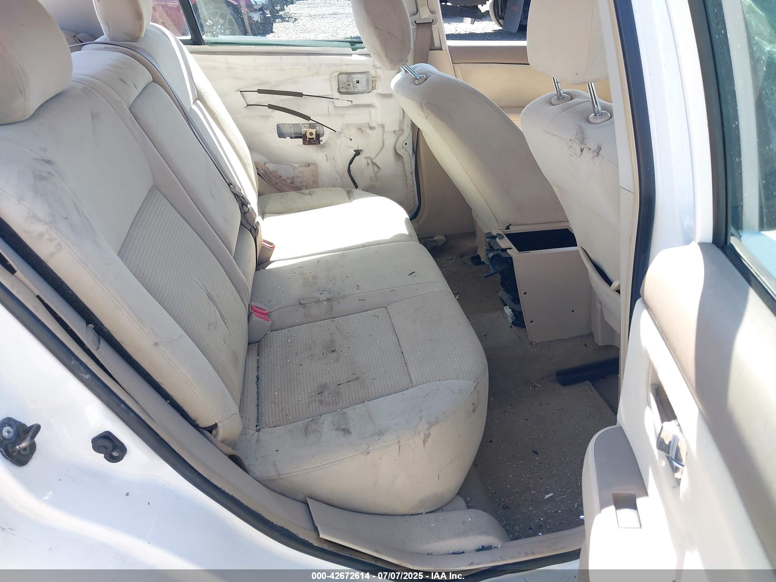 NISSAN SENTRA image 8