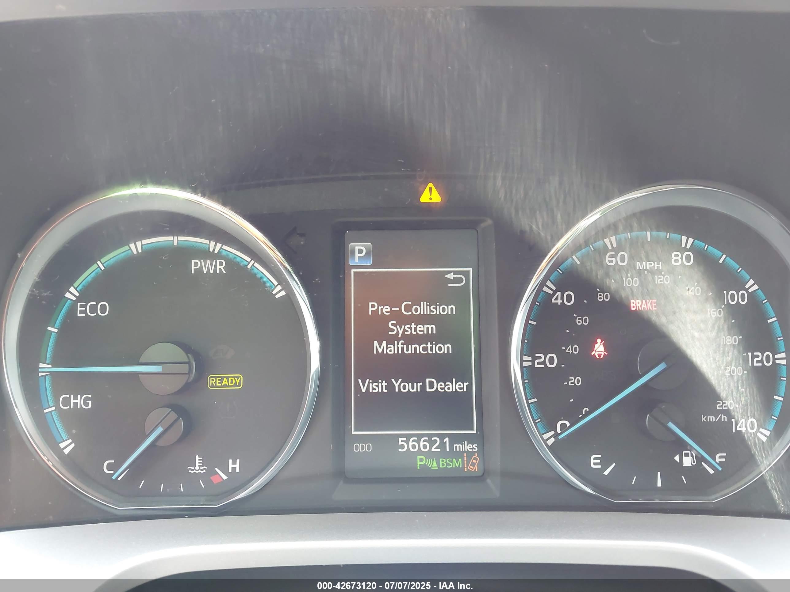TOYOTA RAV4 image 7