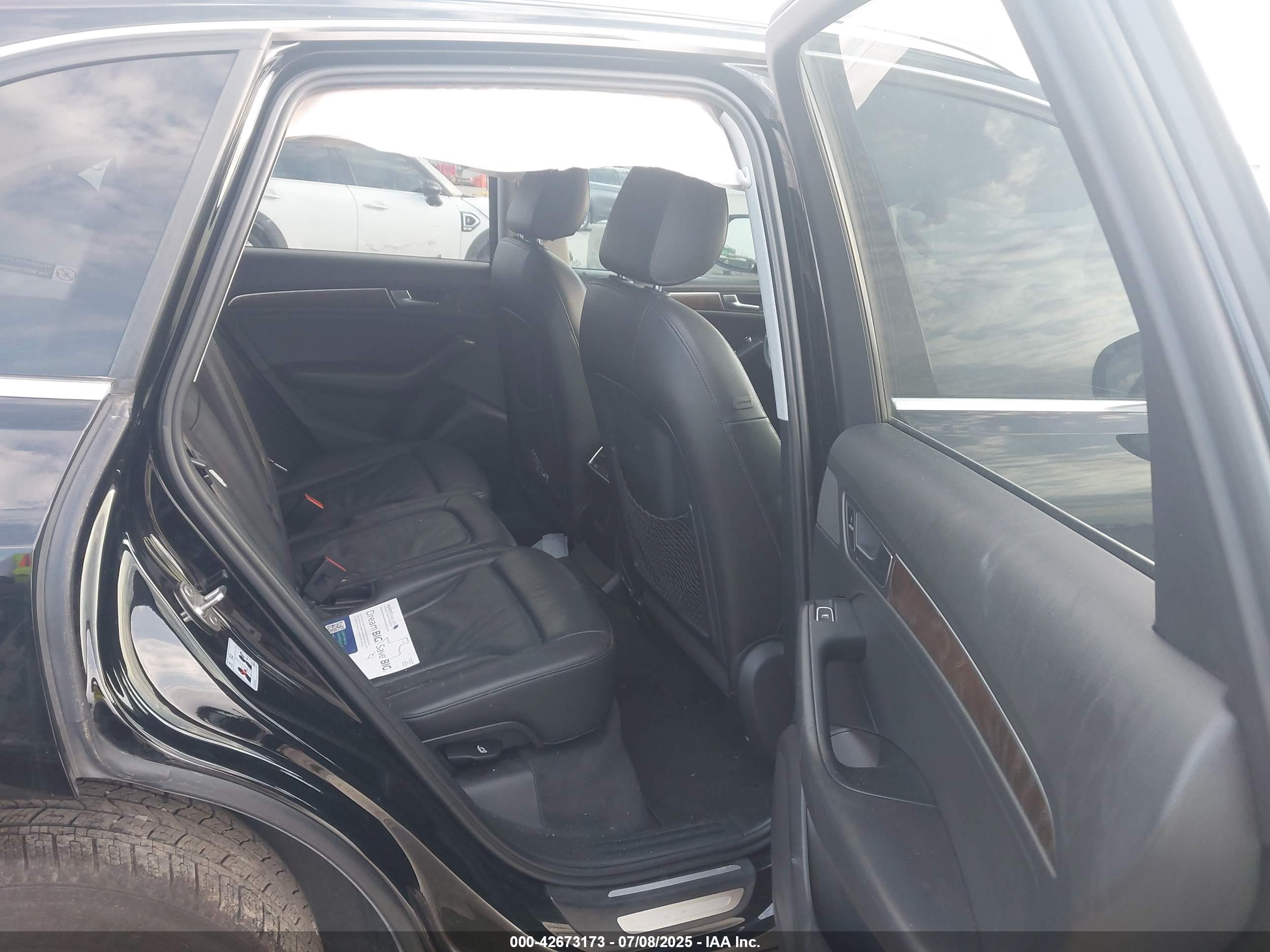 AUDI Q5 image 8