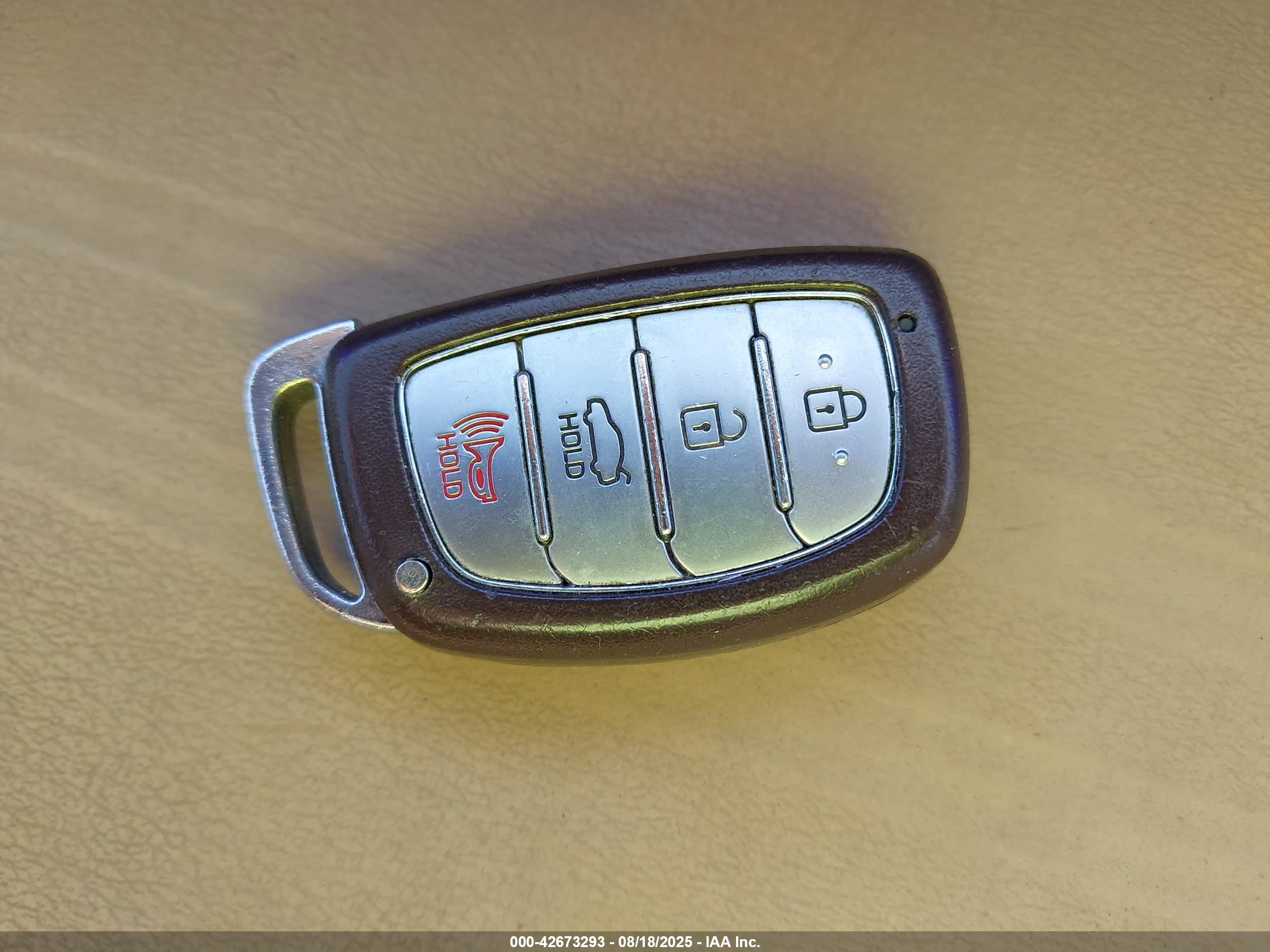 HYUNDAI ELANTRA image 11