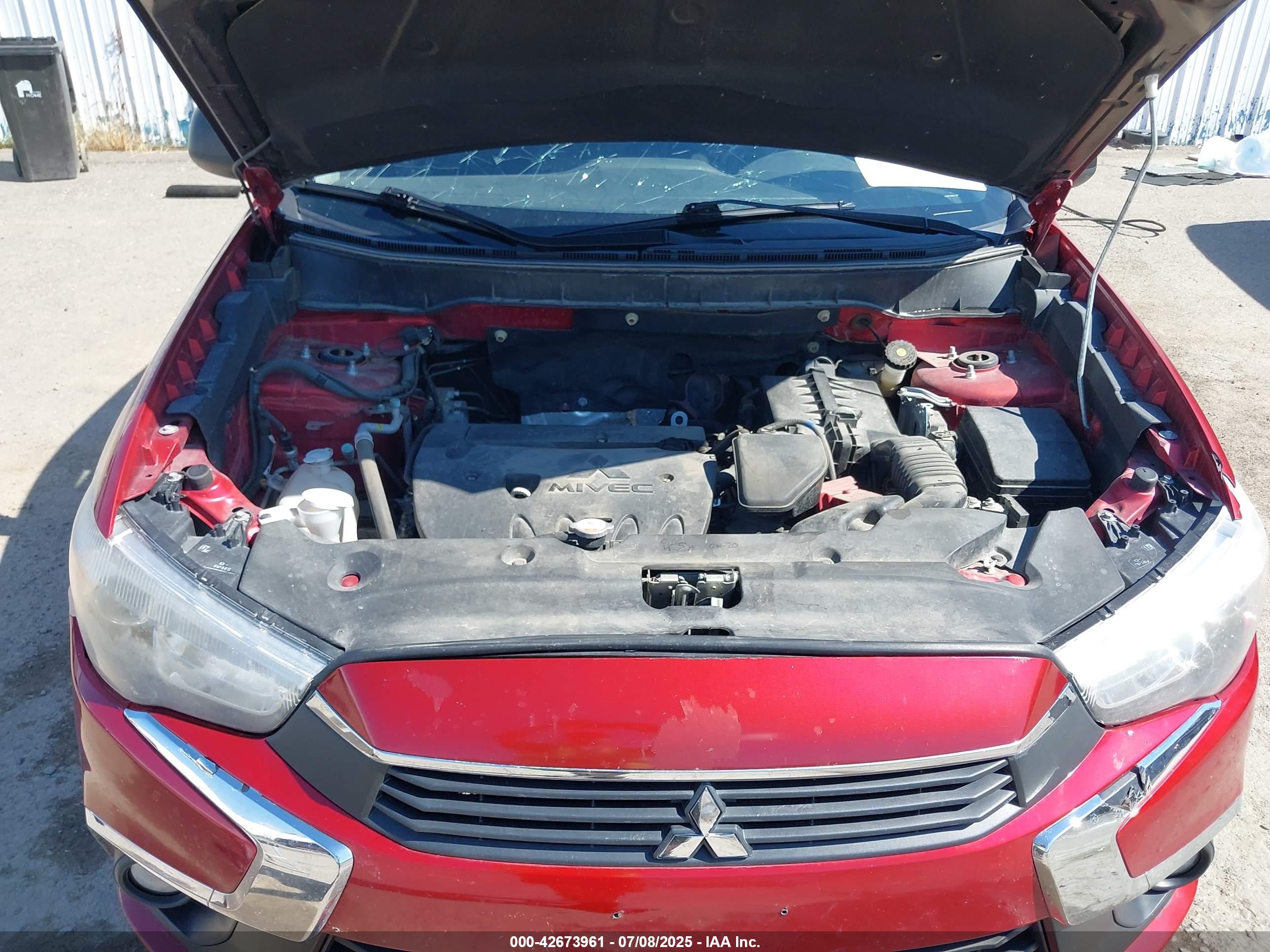 MITSUBISHI OUTLANDER image 10