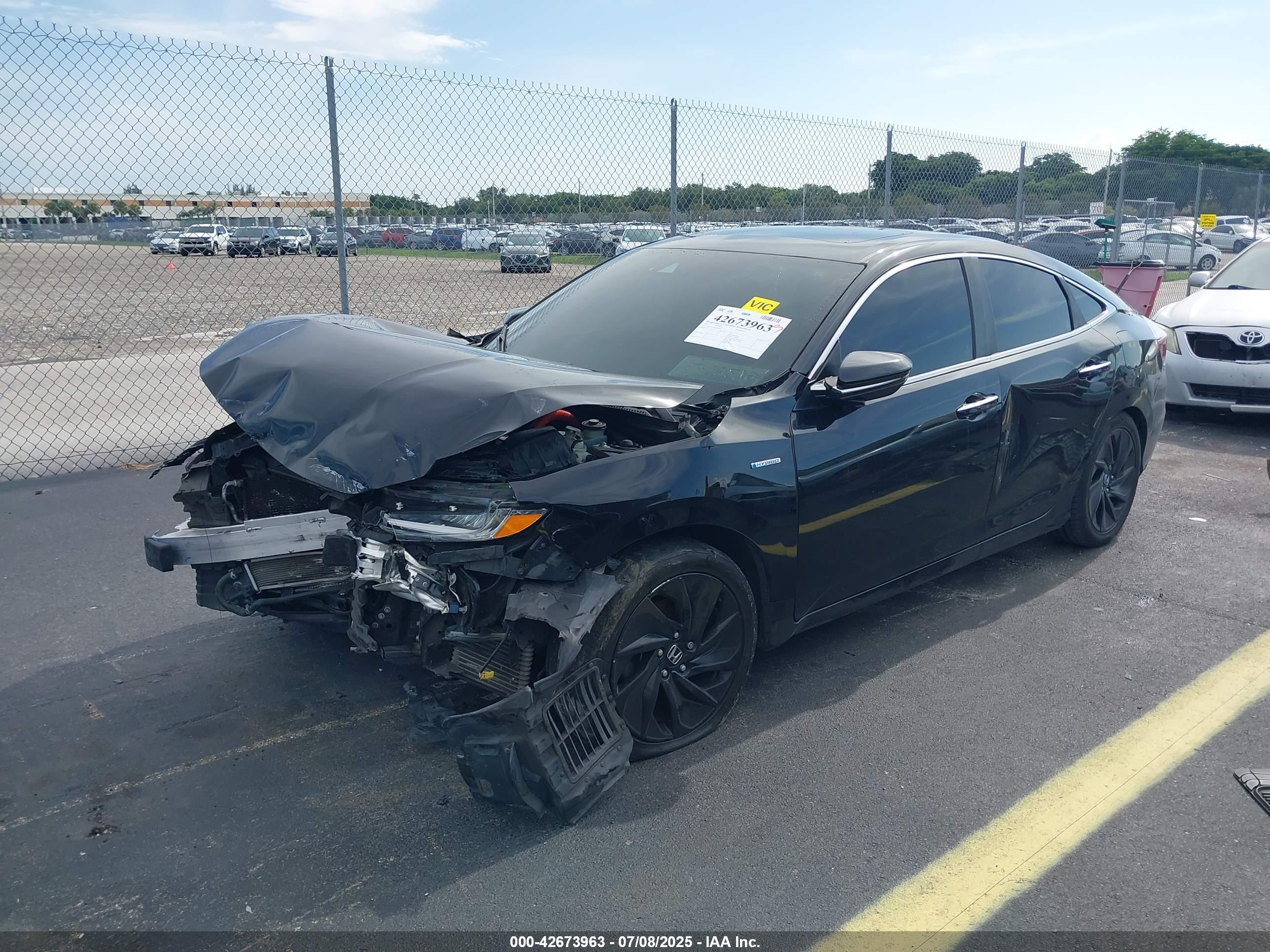 HONDA INSIGHT image 2