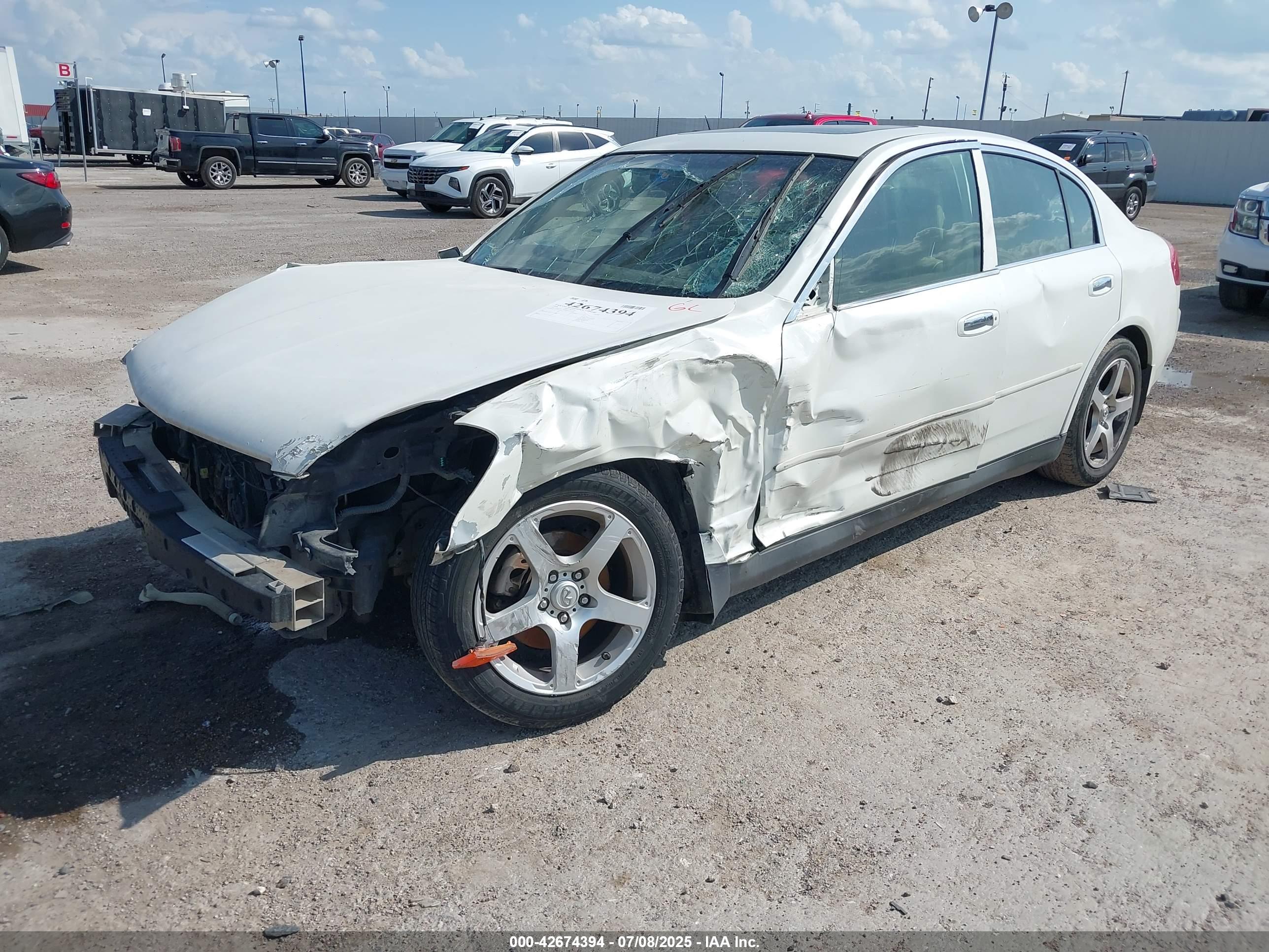 INFINITI G35 image 2