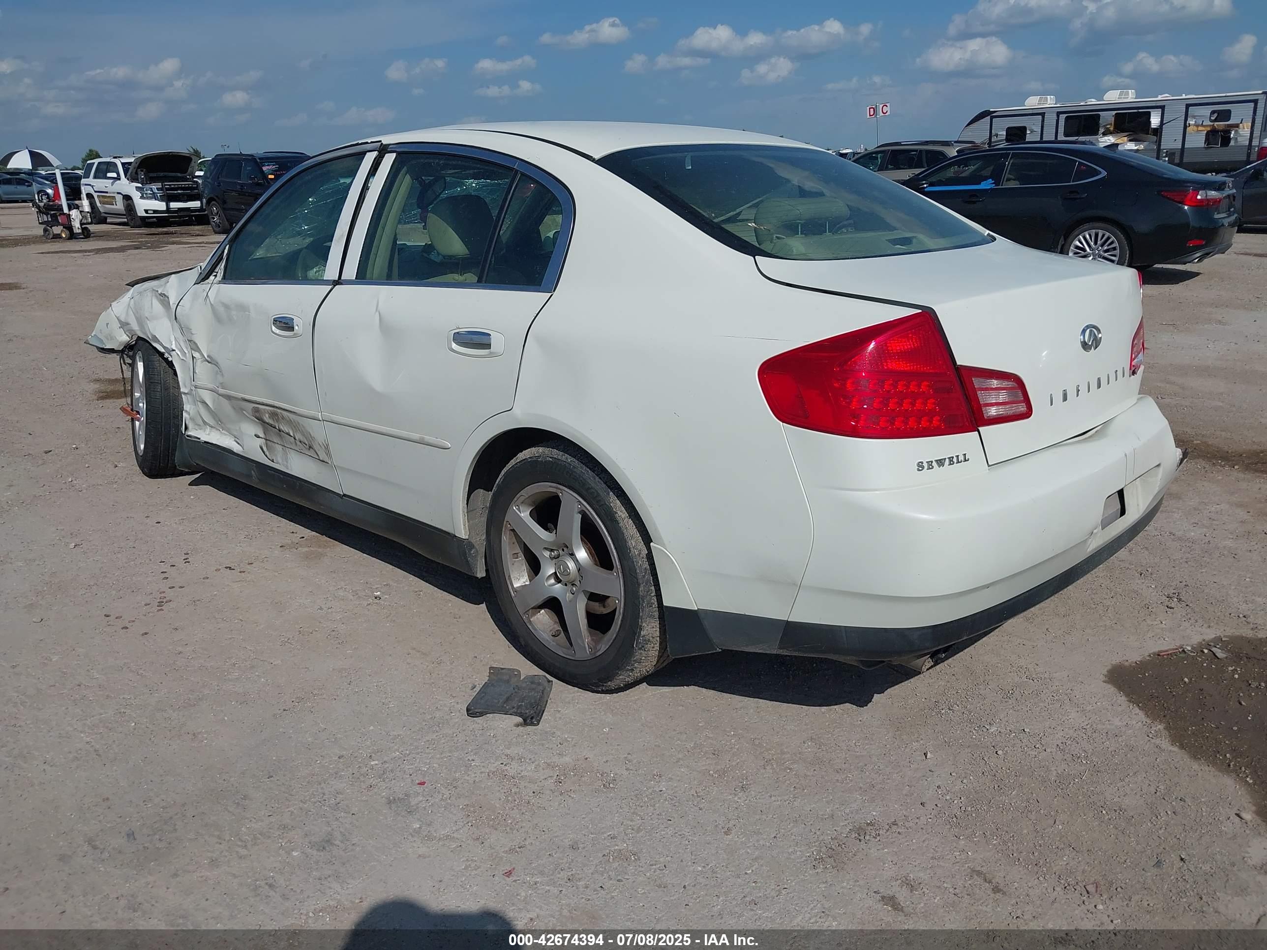 INFINITI G35 image 3