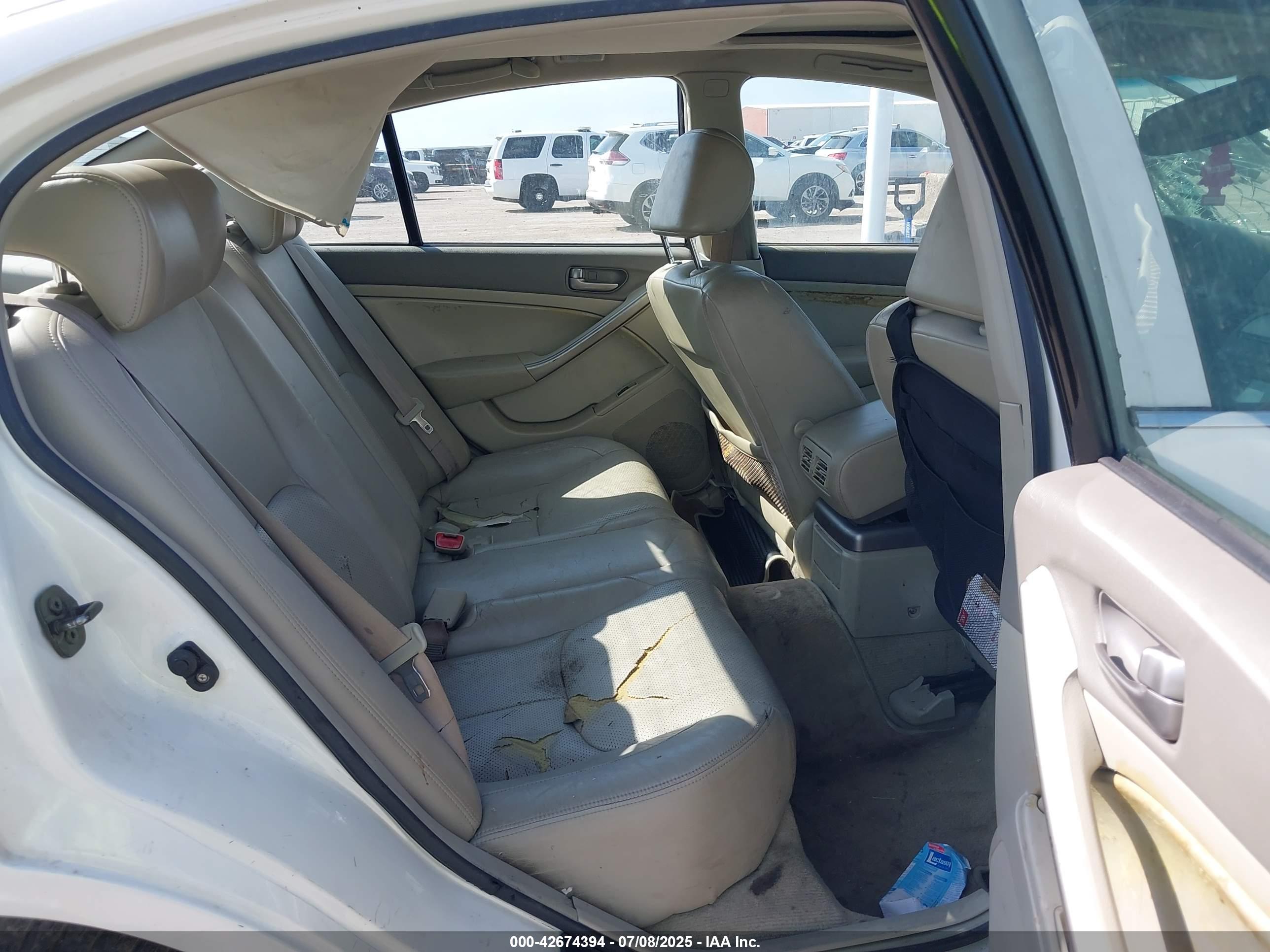 INFINITI G35 image 8